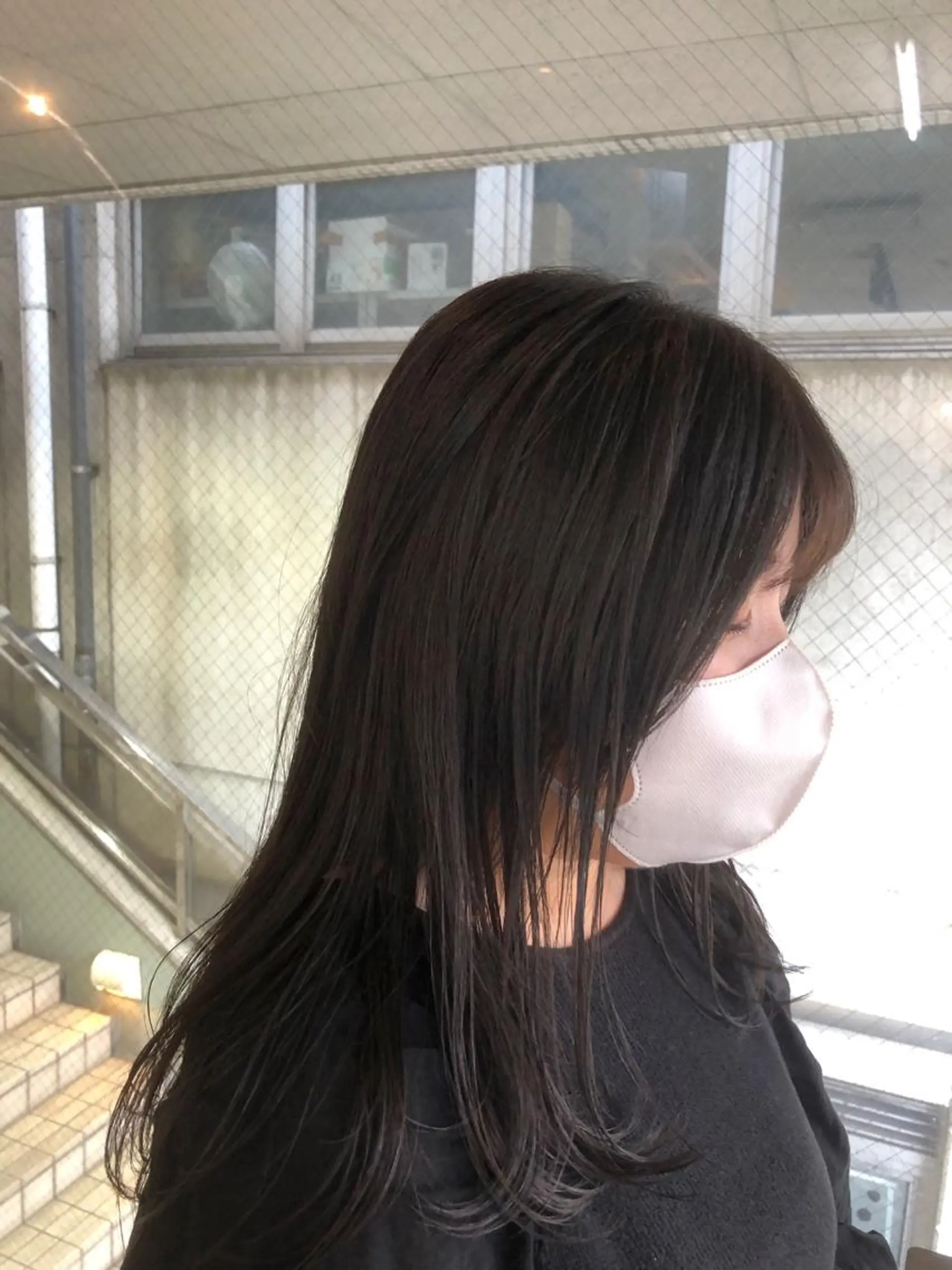 カラー 竹内 絢香のヘアスタイル