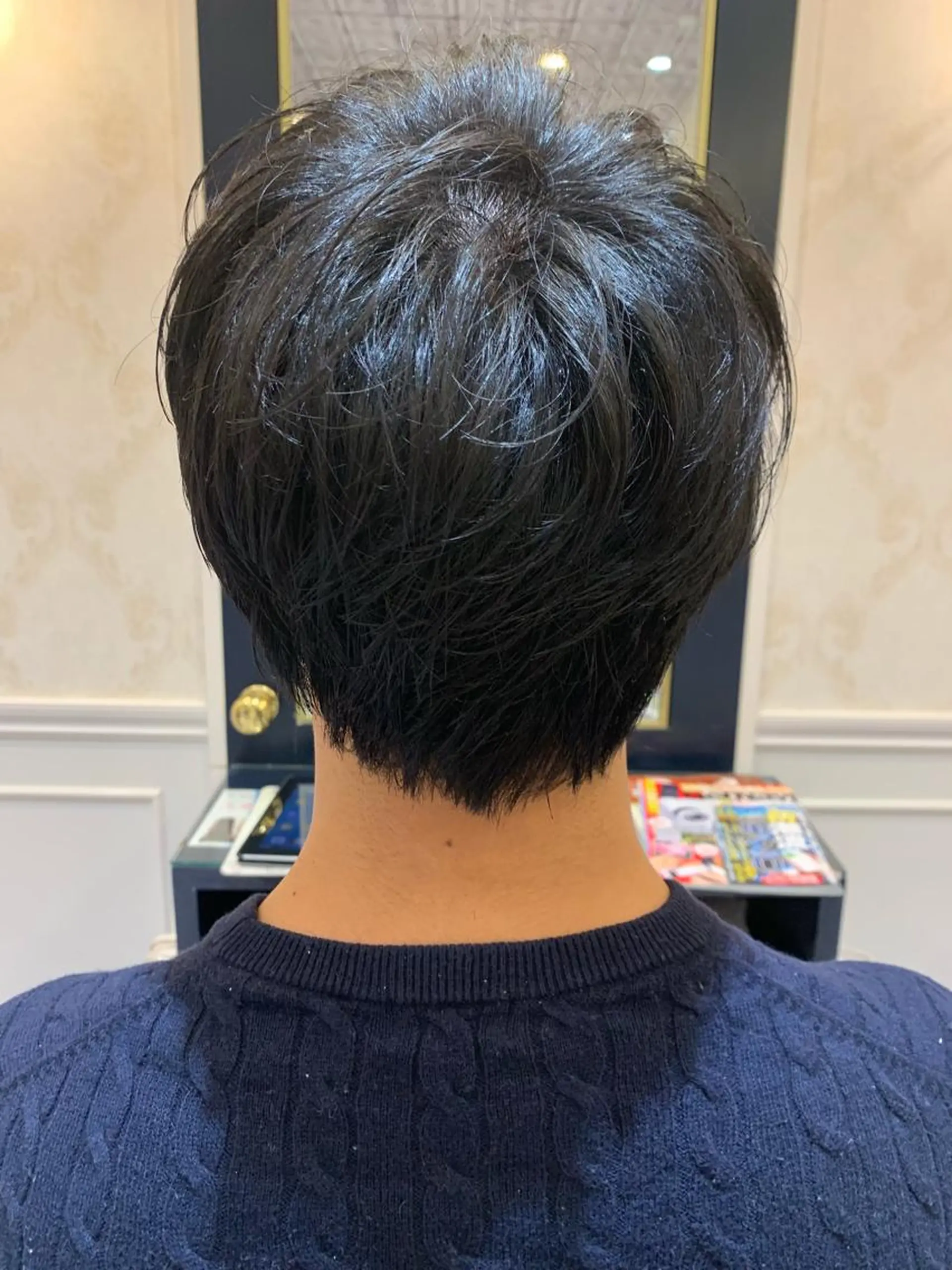 メンズ 粟田 めぐみのヘアスタイル