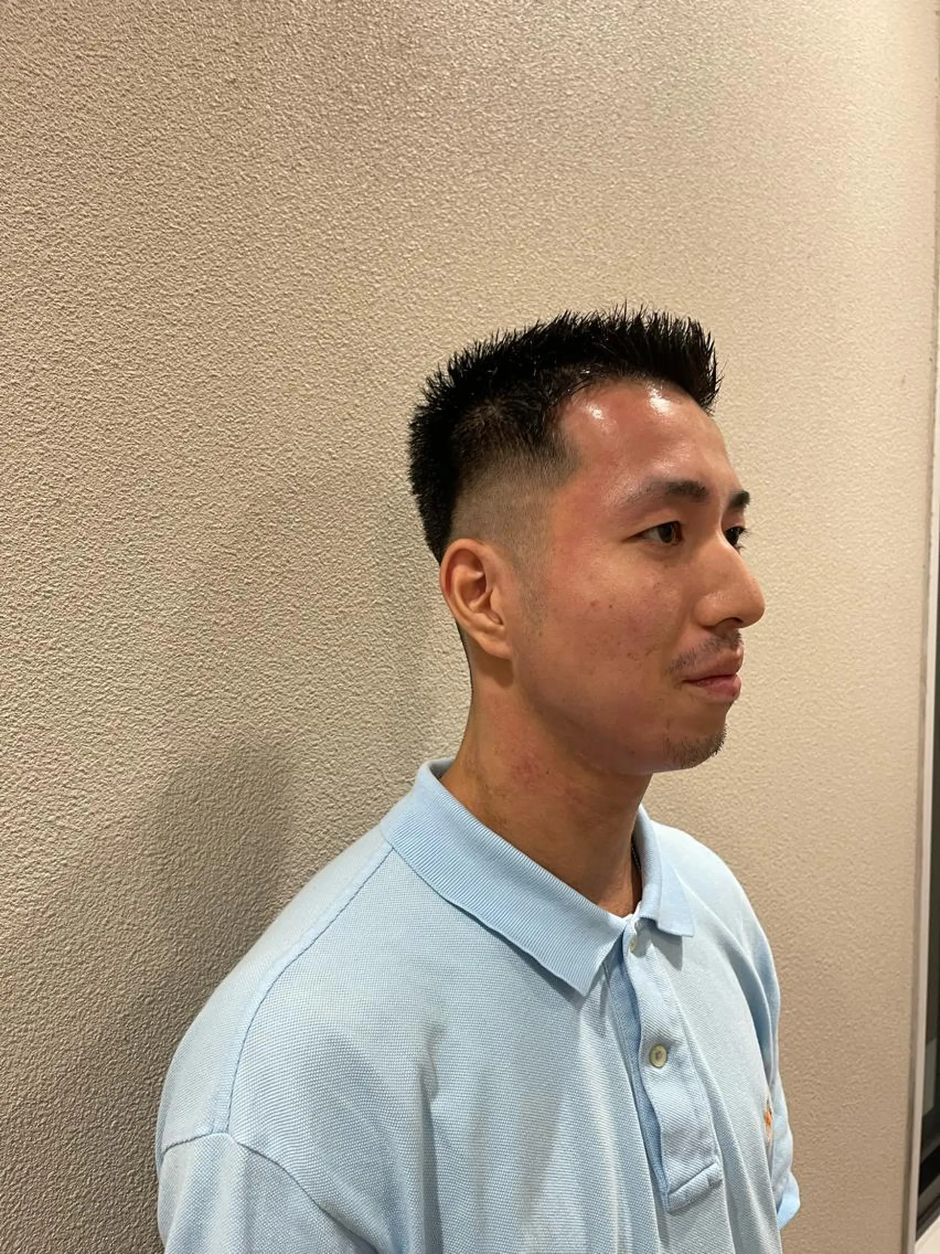 メンズ トレンド/顔まわり/ レイヤー/髪質改善のヘアスタイル