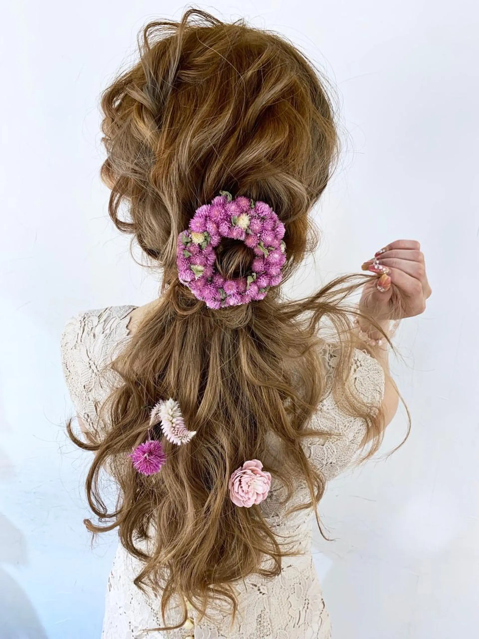 ロング ヘアアレンジ ヘアメイク エンカレッジのヘアスタイル