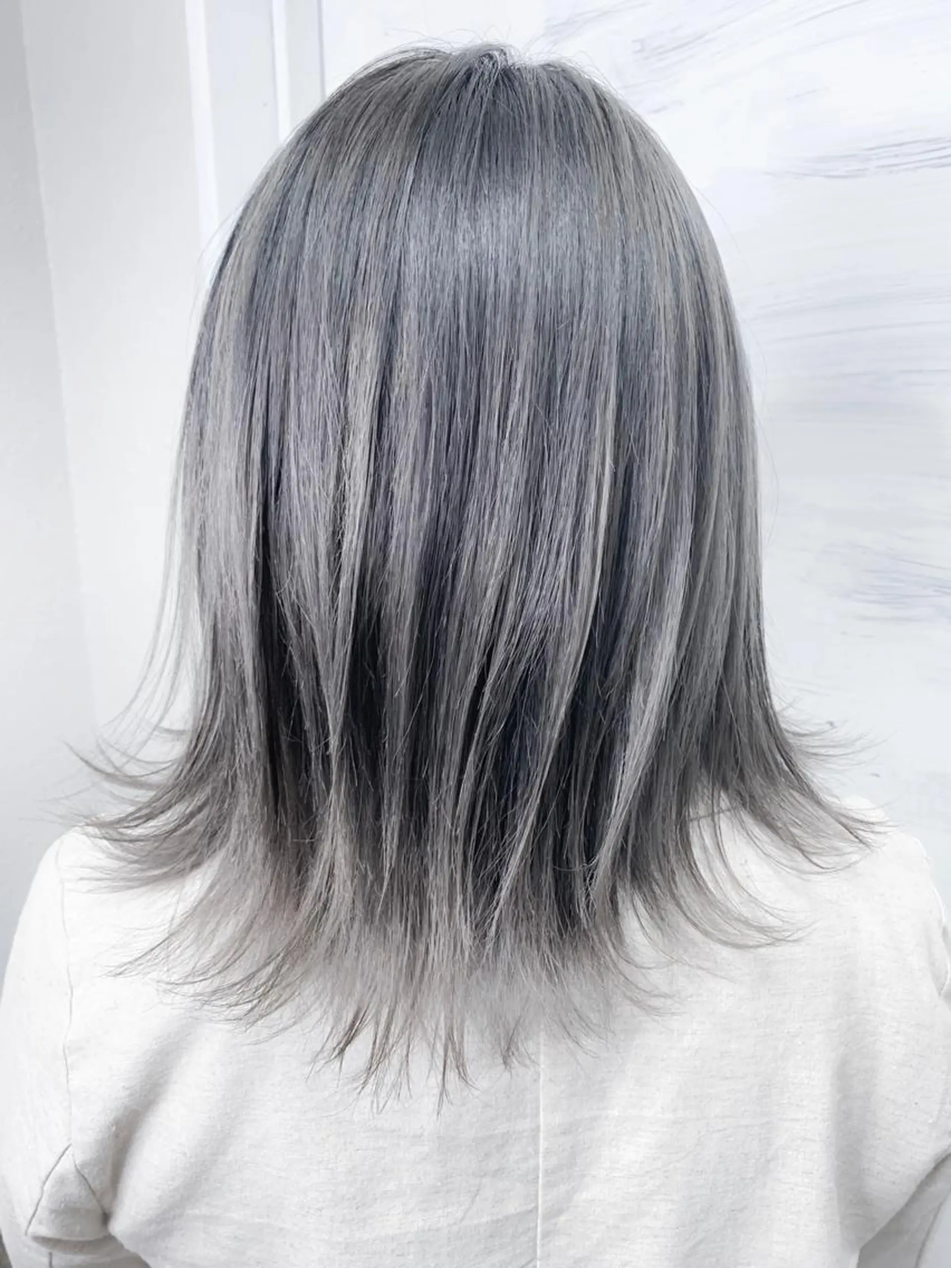 ロング カラー アディクシーカラー ブリーチ ボブ ヘアカラー エクステ BOX mico.のヘアスタイル