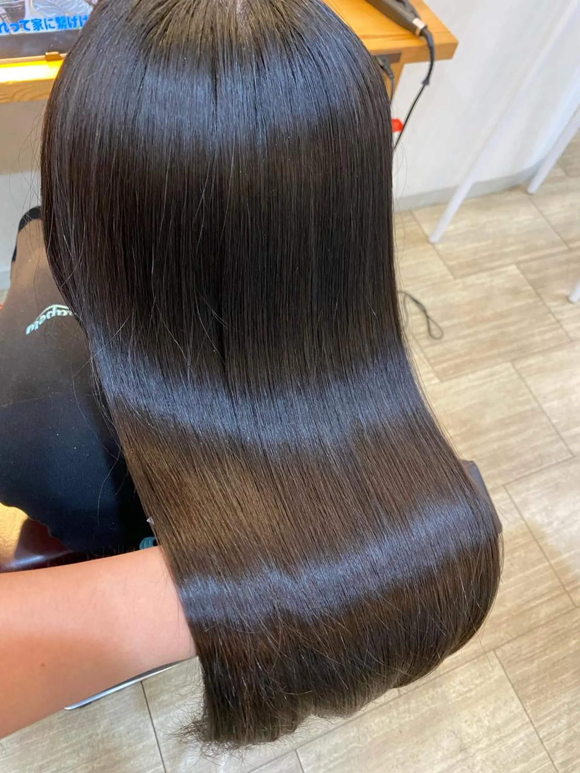 セミロング 和歌山髪質改善 那須優太のヘアスタイル