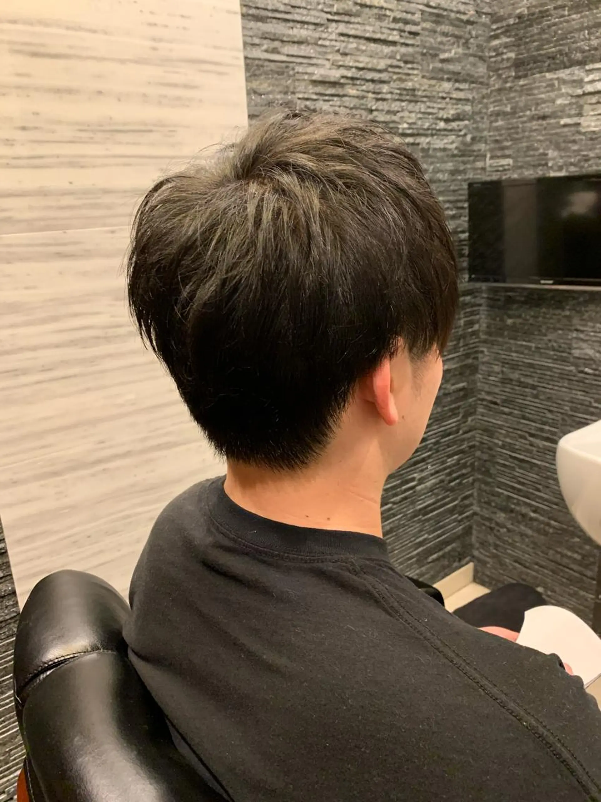 ミディアム 羽木 隆徒のヘアスタイル