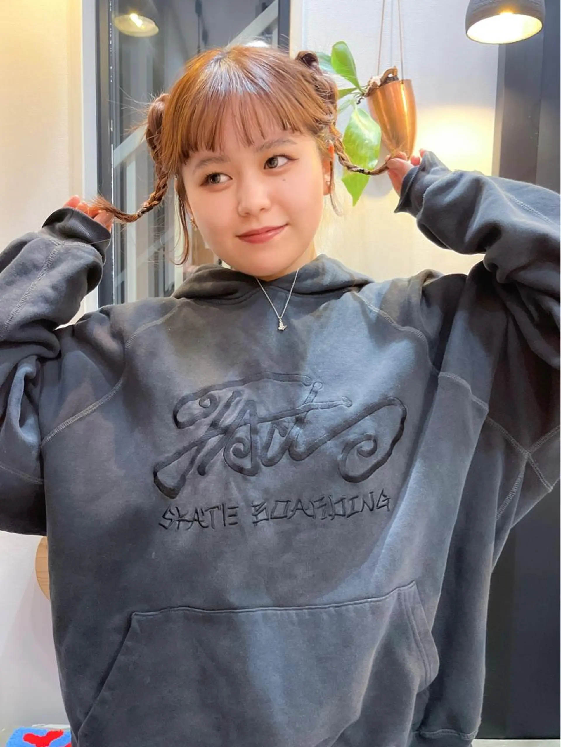 ミディアム お団子ヘア kana ARENDのヘアスタイル