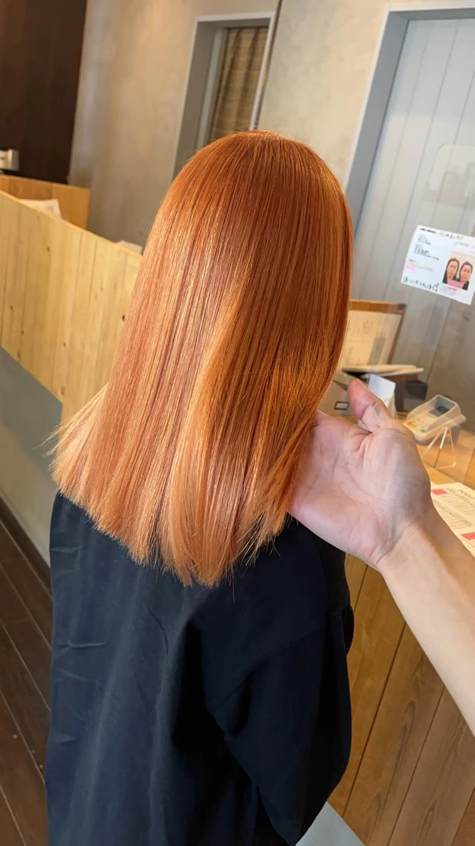 セミロング ヘアカラー 具志 正太のヘアスタイル