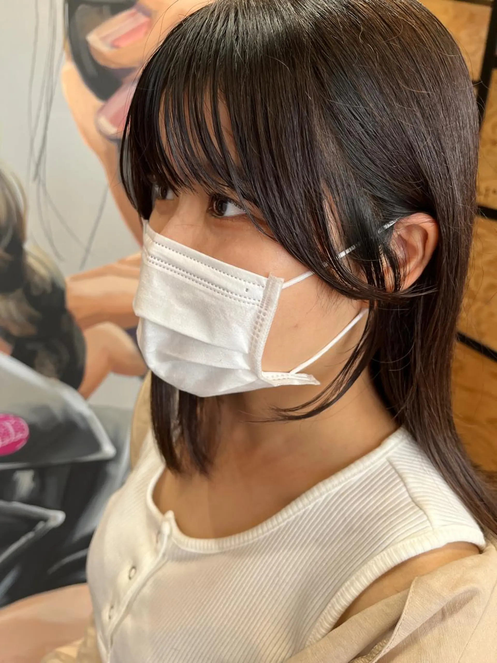 セミロング カラー パーマ ヘアアレンジ メンズ キッズ ネイル マツエク・マツパ アイブロウ メンズパーマ セミロングパーマ ブラウンカラー ケアカラー 透明感カラー 久木原 ゆりのヘアスタイル