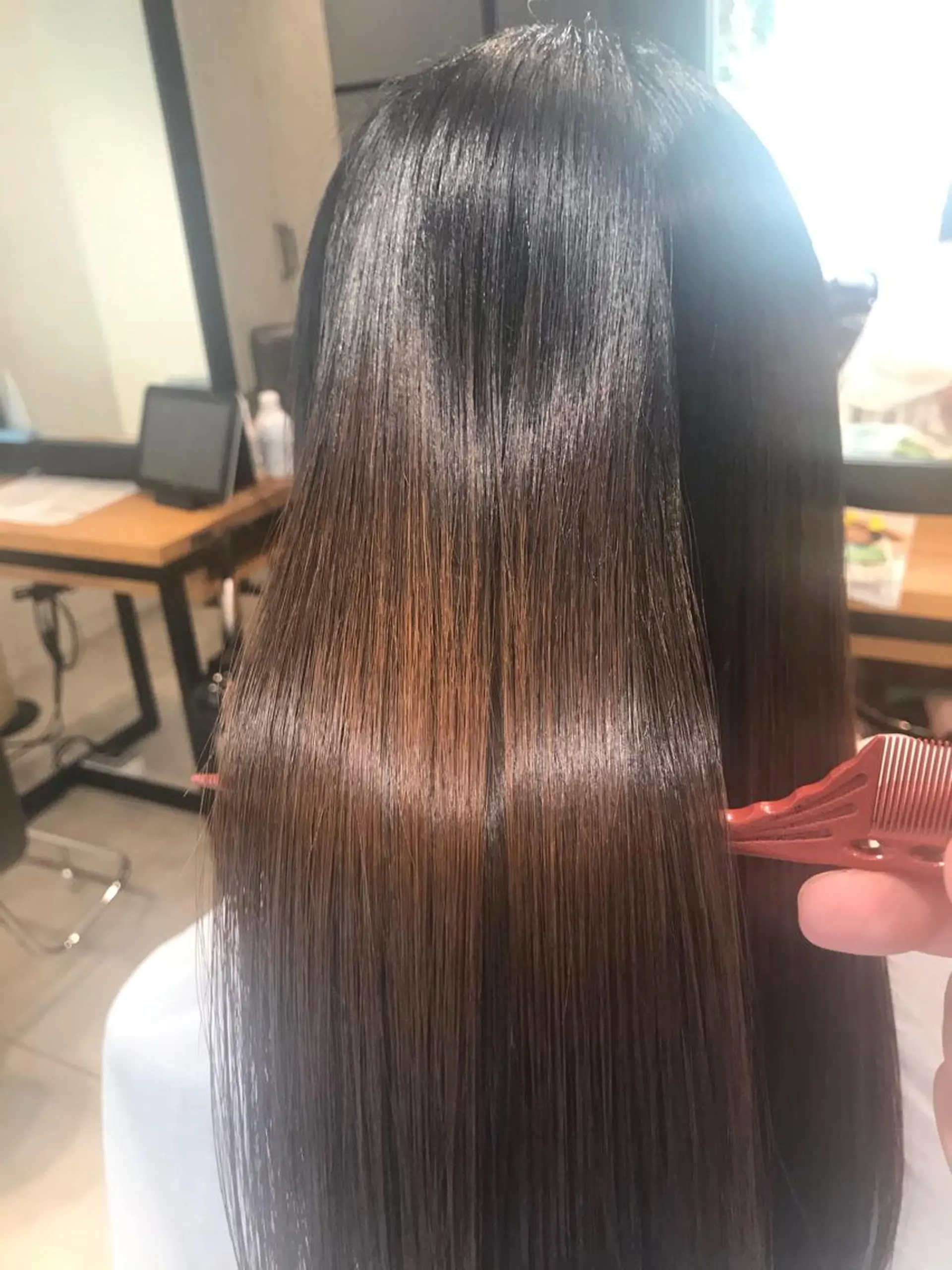セミロング 最高峰美髪矯正No1 toshiのヘアスタイル