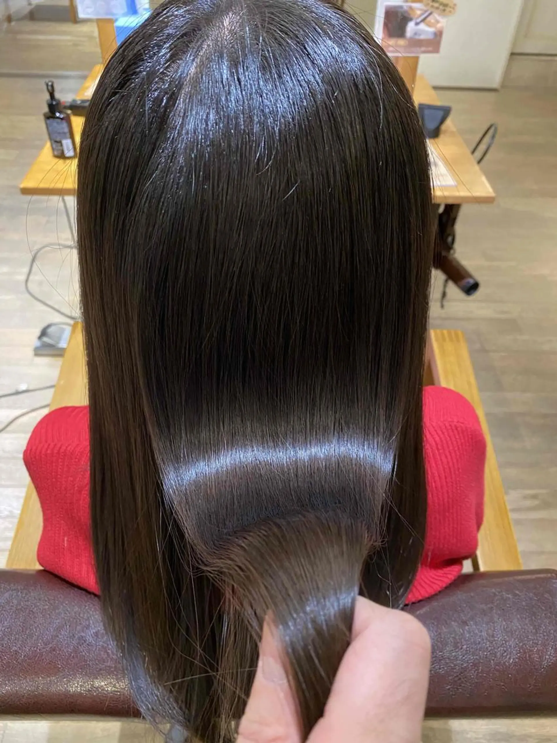 ロング カラー くせ毛 縮毛矯正 トリートメント 酸性ストレート 酸熱トリートメント 前田 裕介のヘアスタイル