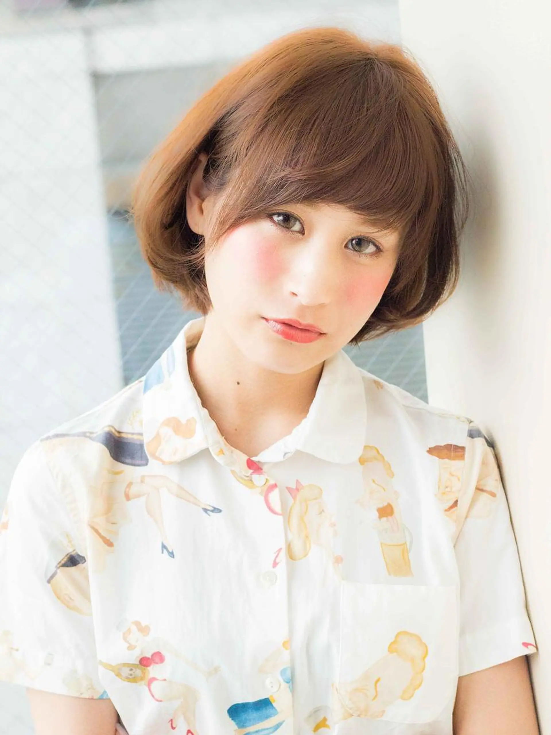 ショート アッシュ 外国人風カラー ハイライト Toiro 中目黒のヘアスタイル