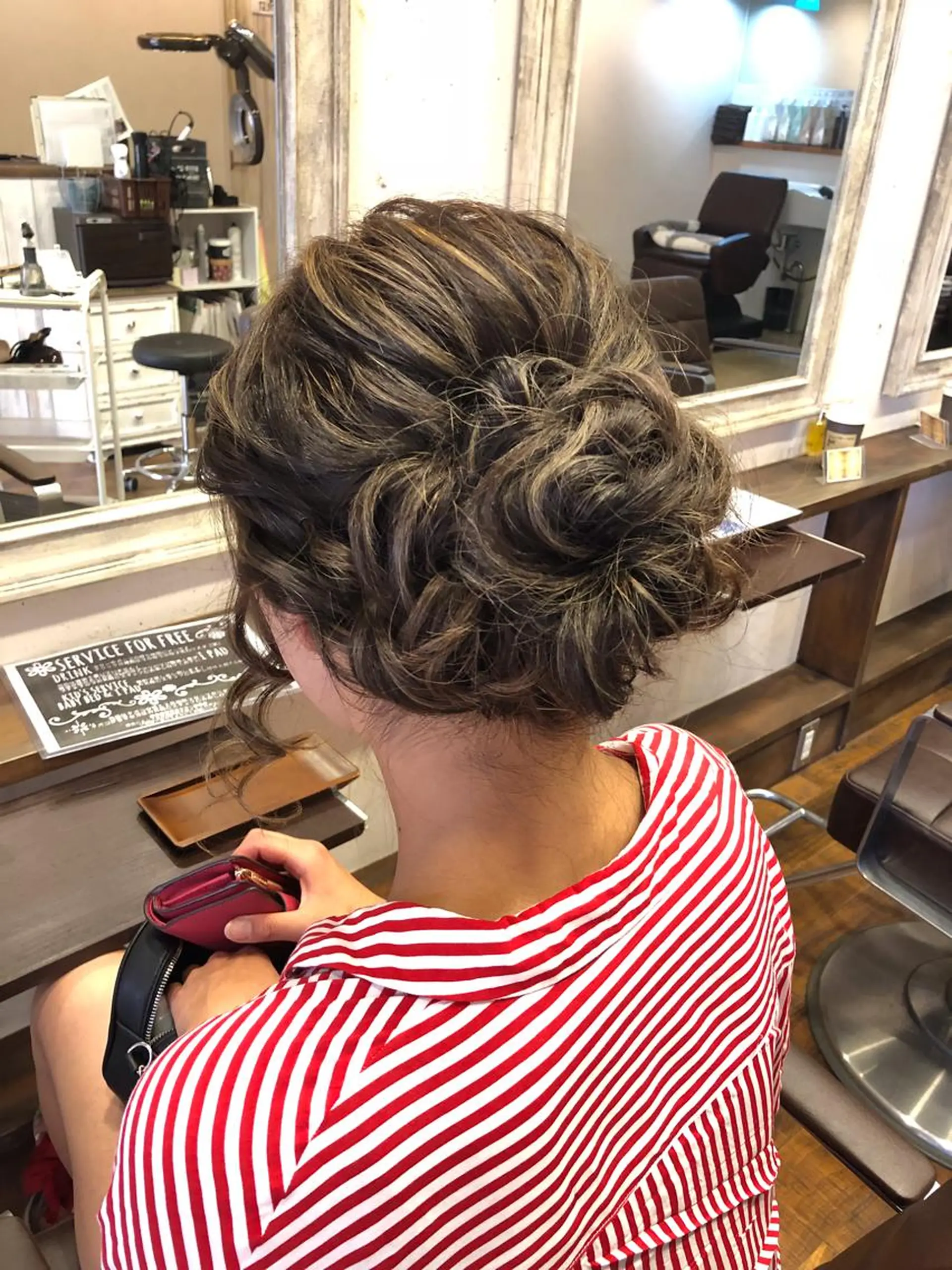 ロング ヘアアレンジ GRANDE アオキのヘアスタイル