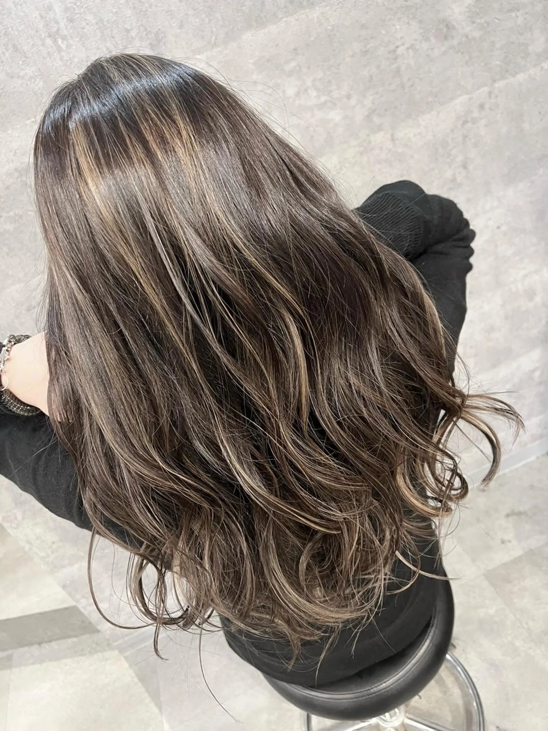 ロング カラー ハイライトカラー ハイライト ヘアカラー 寺嶋 貴大のヘアスタイル