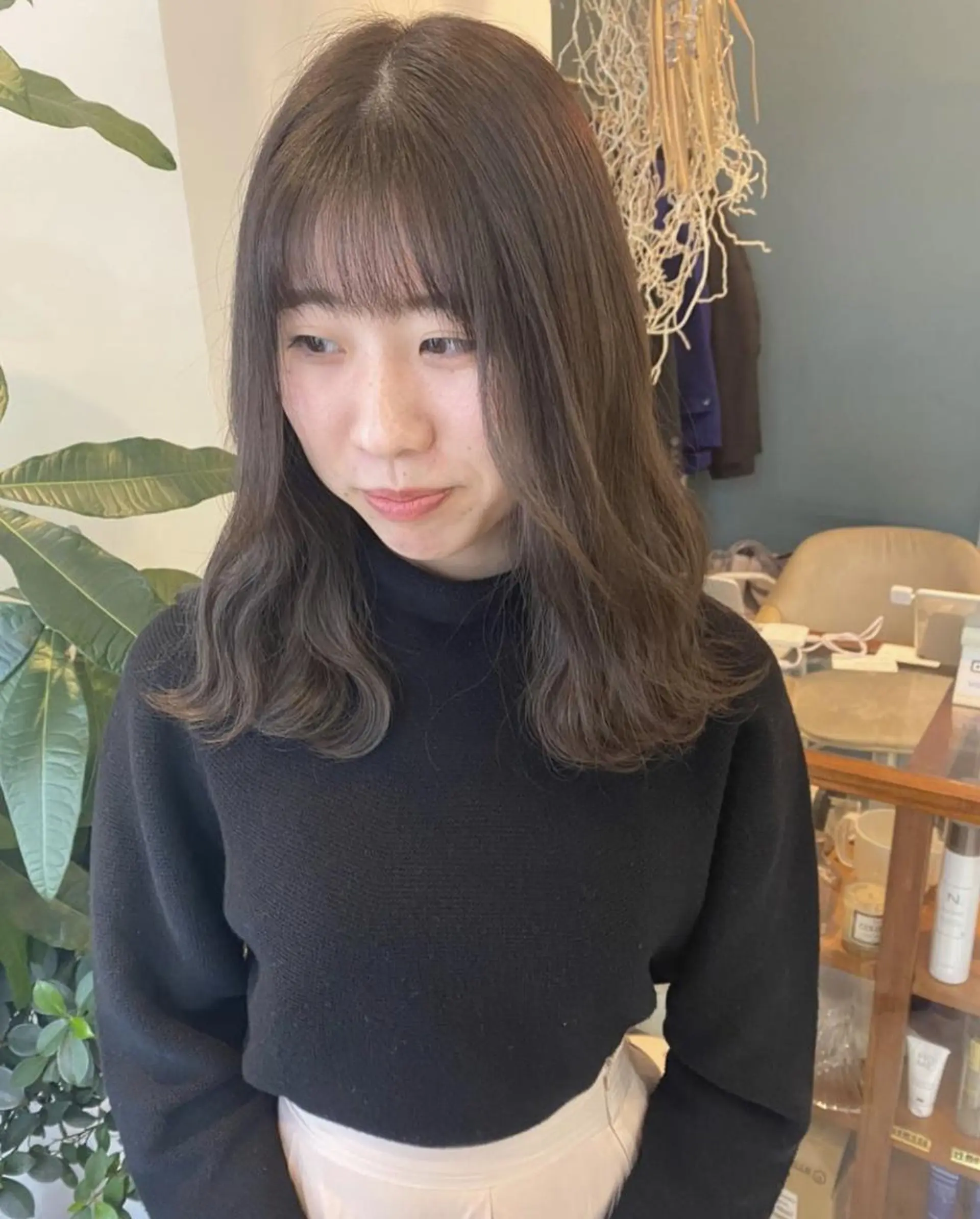 ミディアム カラー パーマ ミディアムパーマ ダブルカラー グラデーションカラー ハイライトカラー イルミナカラー CEINE PATHのヘアスタイル