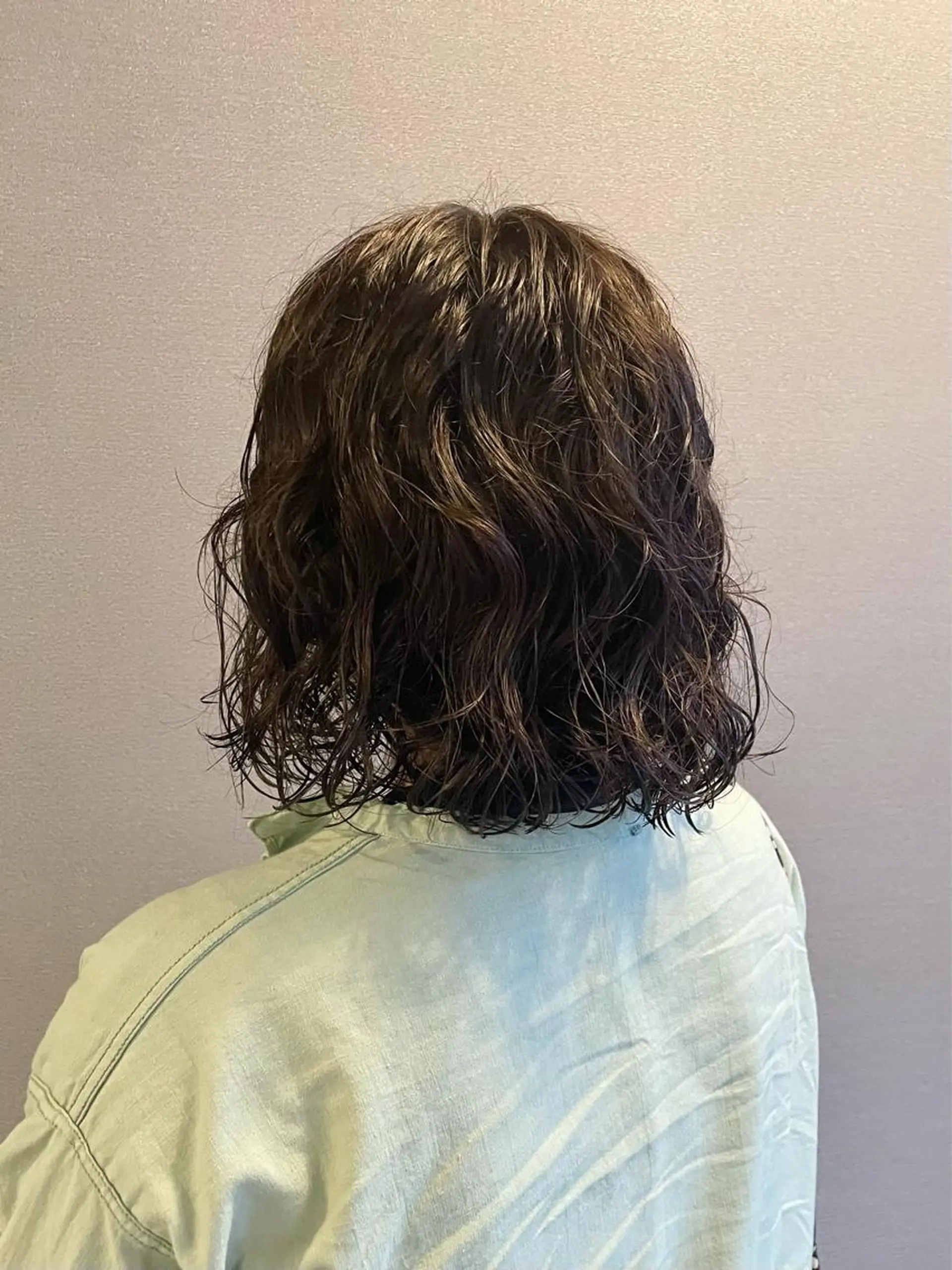 ミディアム ミディアムパーマ アッシュ ボブ カット パーマ トリートメント kitin 吉祥寺 山岸花のヘアスタイル