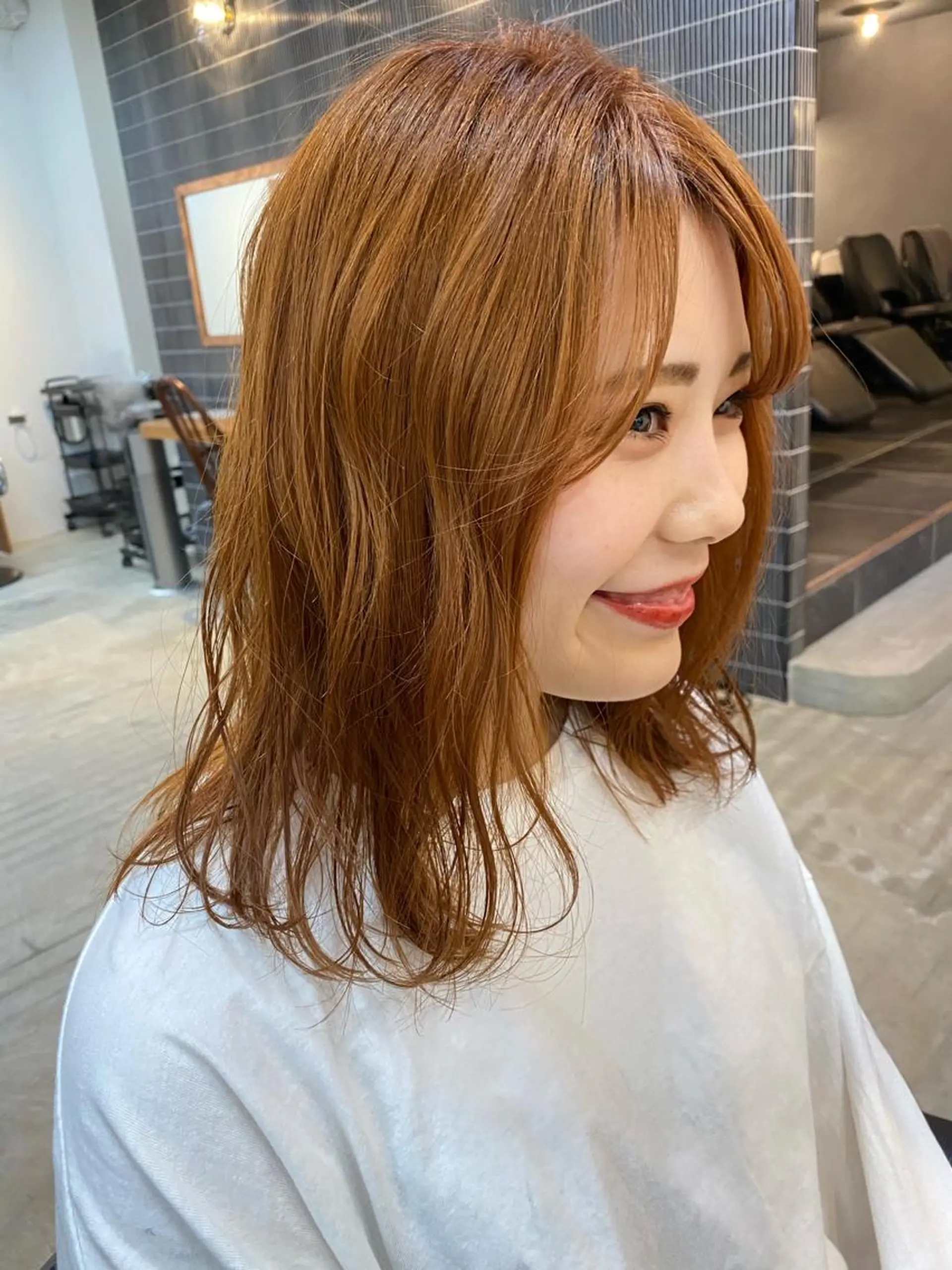 ミディアム カラー SALOWIN 栄3丁目店所属・砂原 ひよりのヘアスタイル