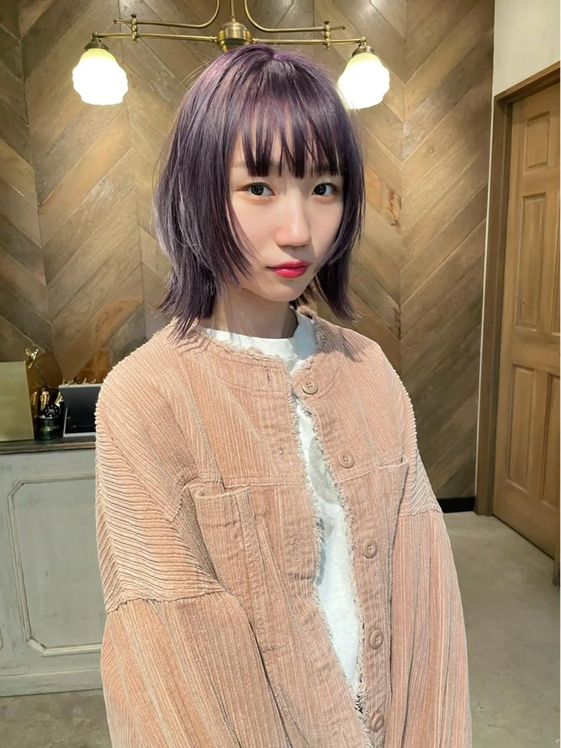 ショート カラー パープルカラー レイヤーカット カット ヘアカラー トリートメント ブリーチ😼 ボブ✍️レイヤーのヘアスタイル