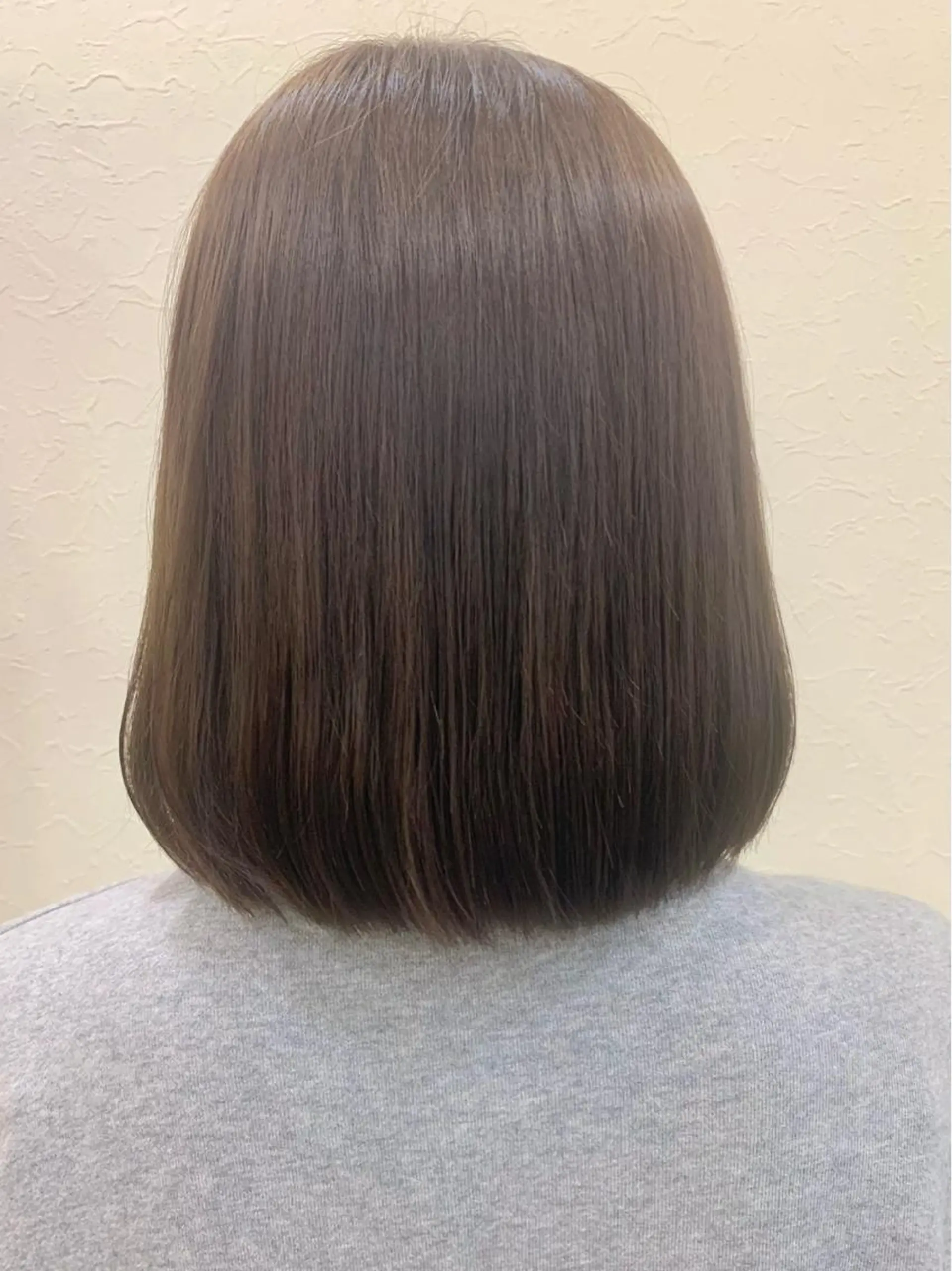 ミディアム 石原 姫菜のヘアスタイル