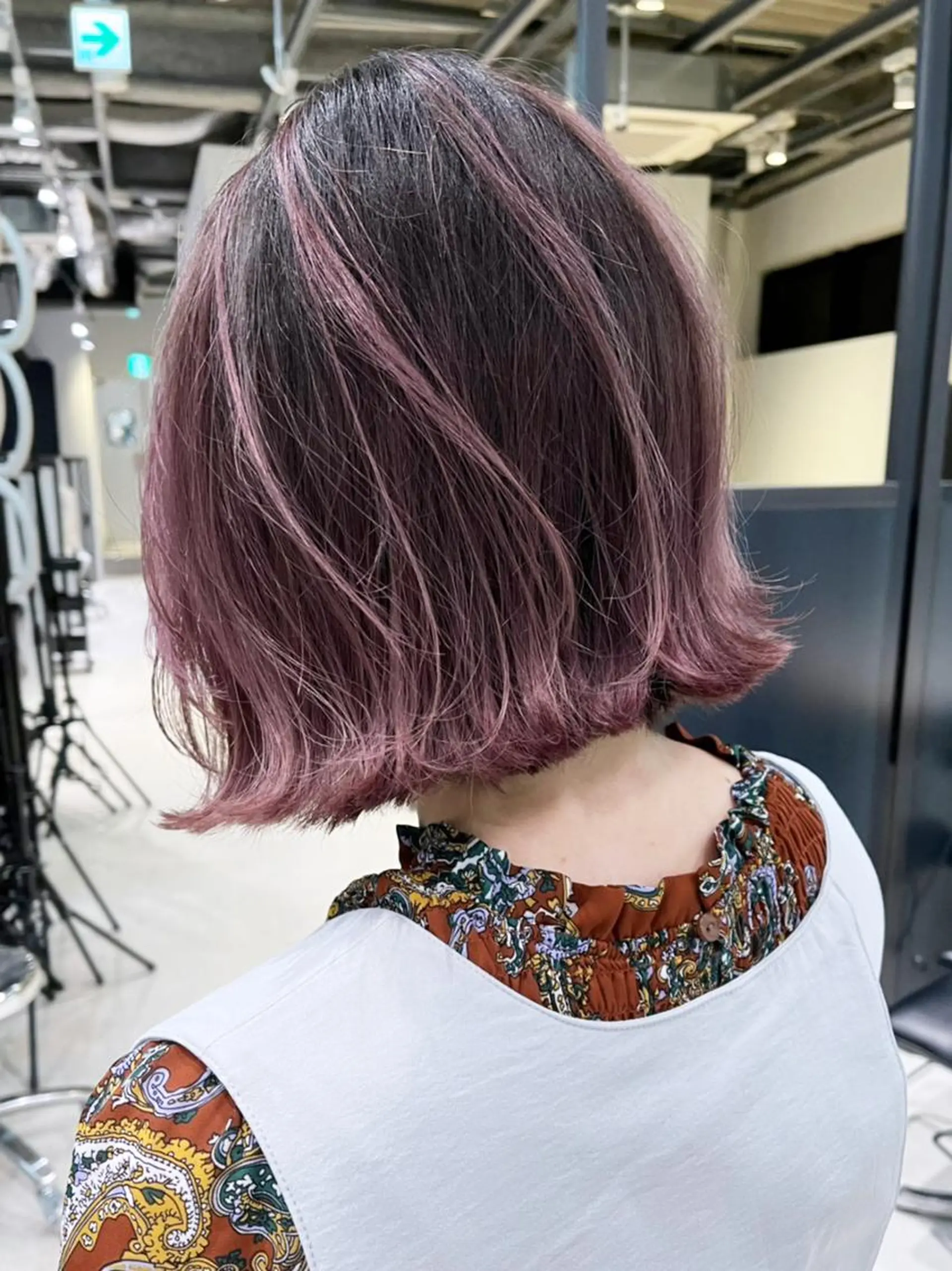 パーマ カラー ショート ヘアアレンジ バレイヤージュ レイヤーカット ITbyALBUM 下北沢店のヘアスタイル