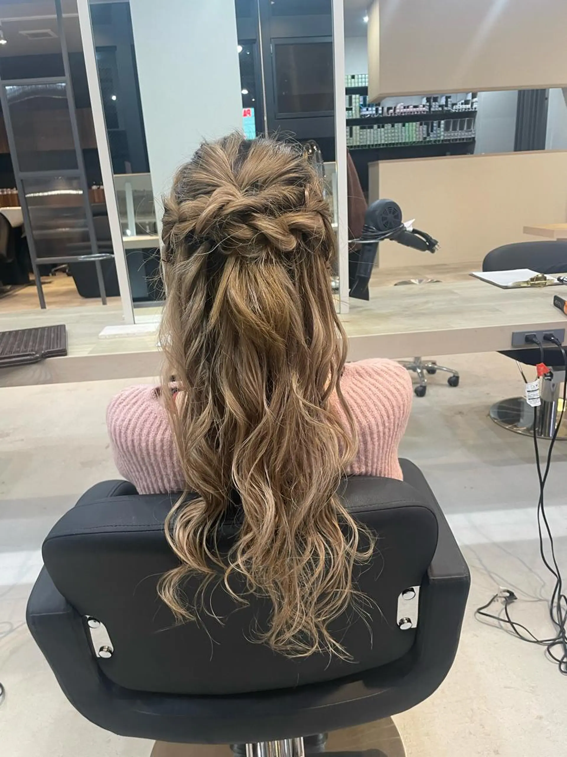 ロング ヘアアレンジ SOYON守口ジャガータウン店【ソヨン】所属・AKI 🐉のヘアスタイル