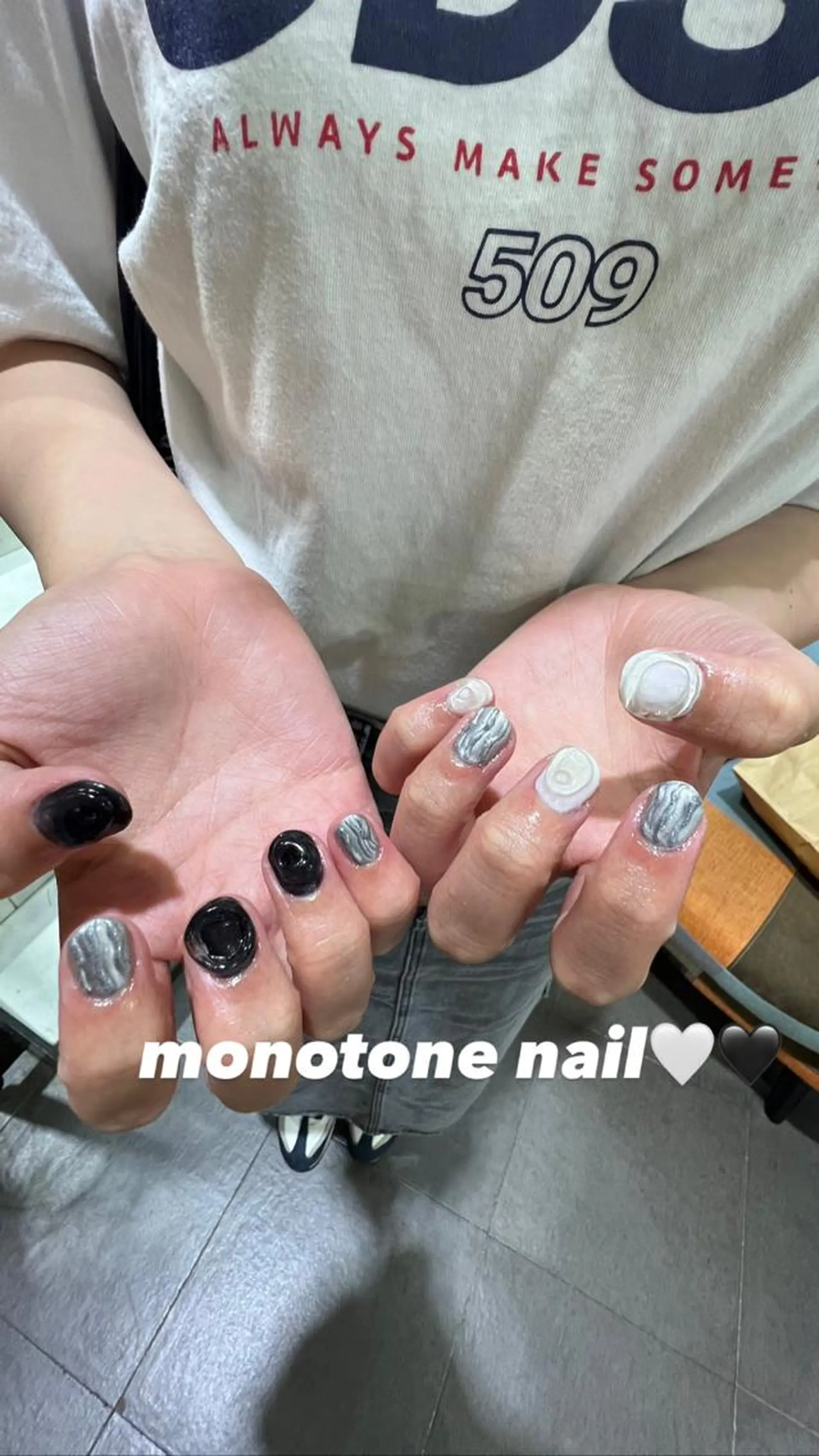 ネイル ジェルネイル ニュアンスネイル ワンカラーネイル パラジェル 暖色ｶﾗｰ/ﾚｲﾔｰ ｶｯﾄ/Yunaのヘアスタイル