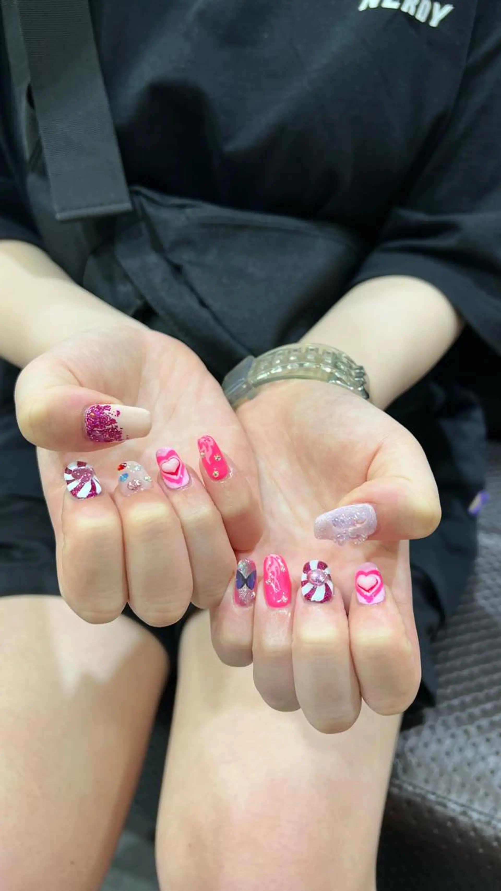 ネイル ハンドネイル 韓国🩶Y2Kネイル 💫くれはのネイルデザイン