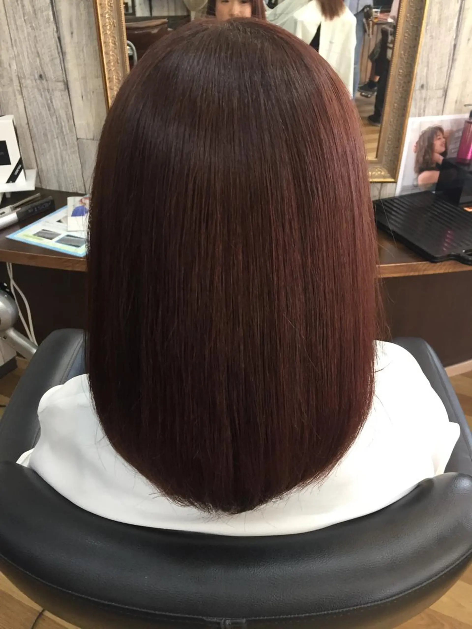 カラー 中山 ルミ子のヘアスタイル