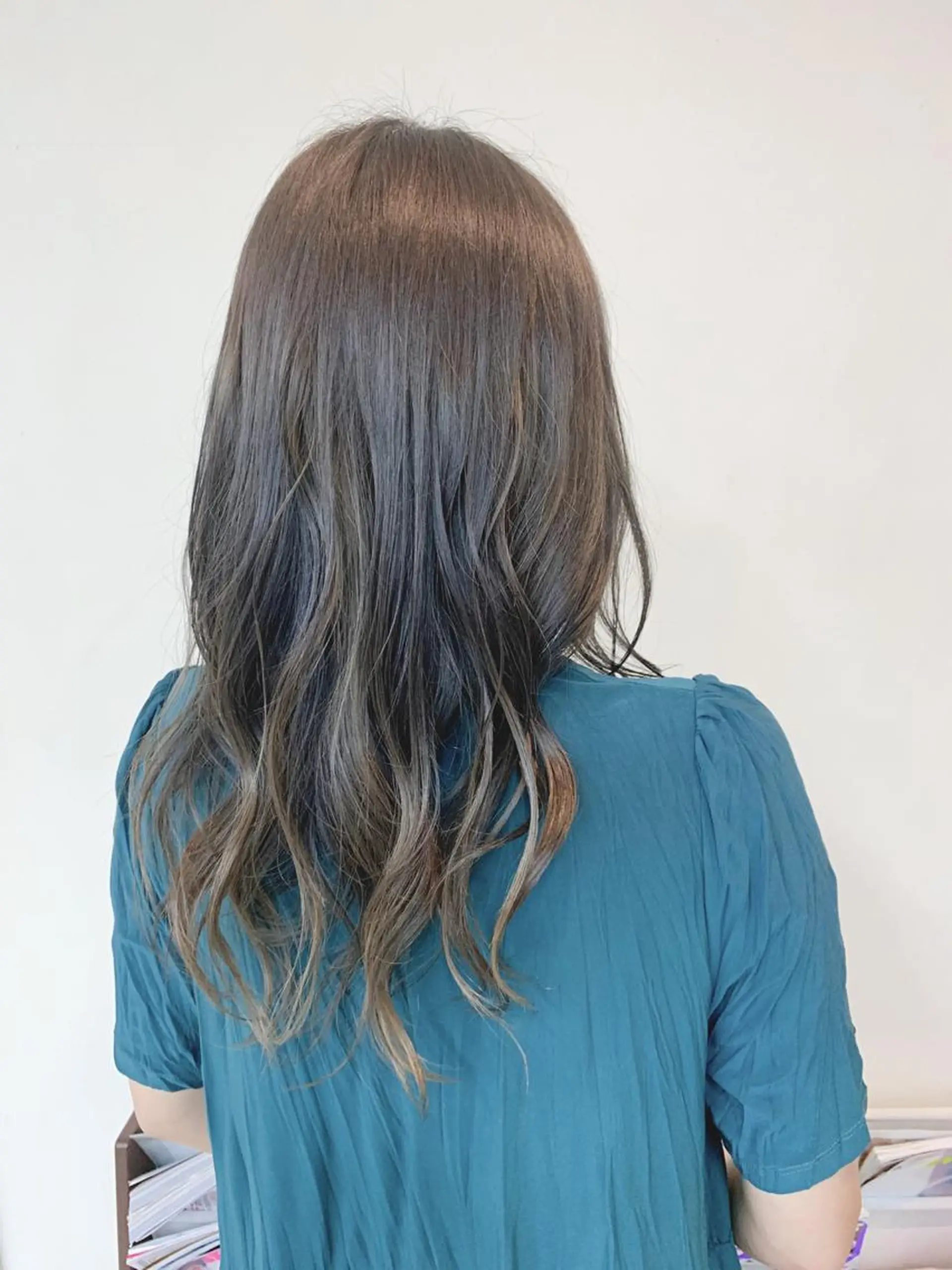 ロング カラー ✂︎レディース のメンズカット屋さんのヘアスタイル