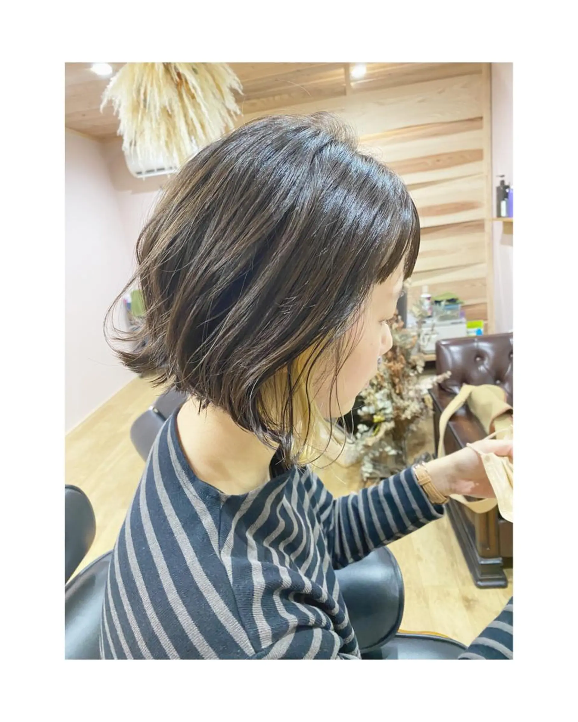 ミディアム Asuka Mabuchiのヘアスタイル