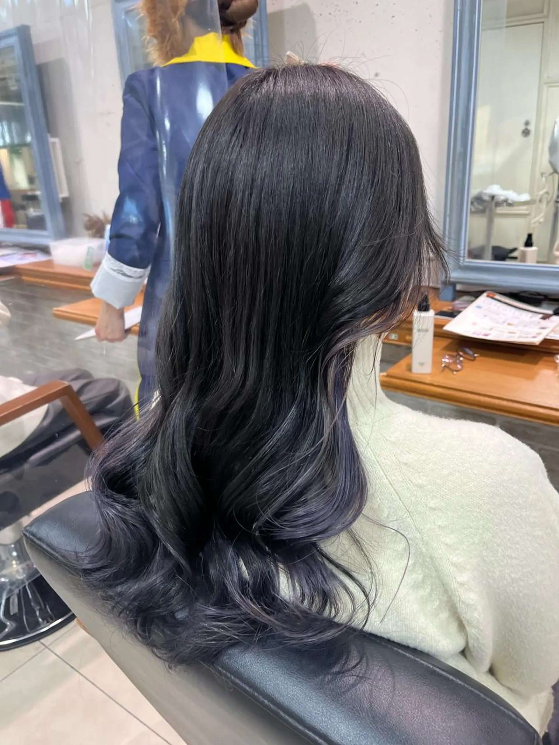 ロング カラー ヘアカラー 透明感ハイトーン🦄 キラ🌈のヘアスタイル