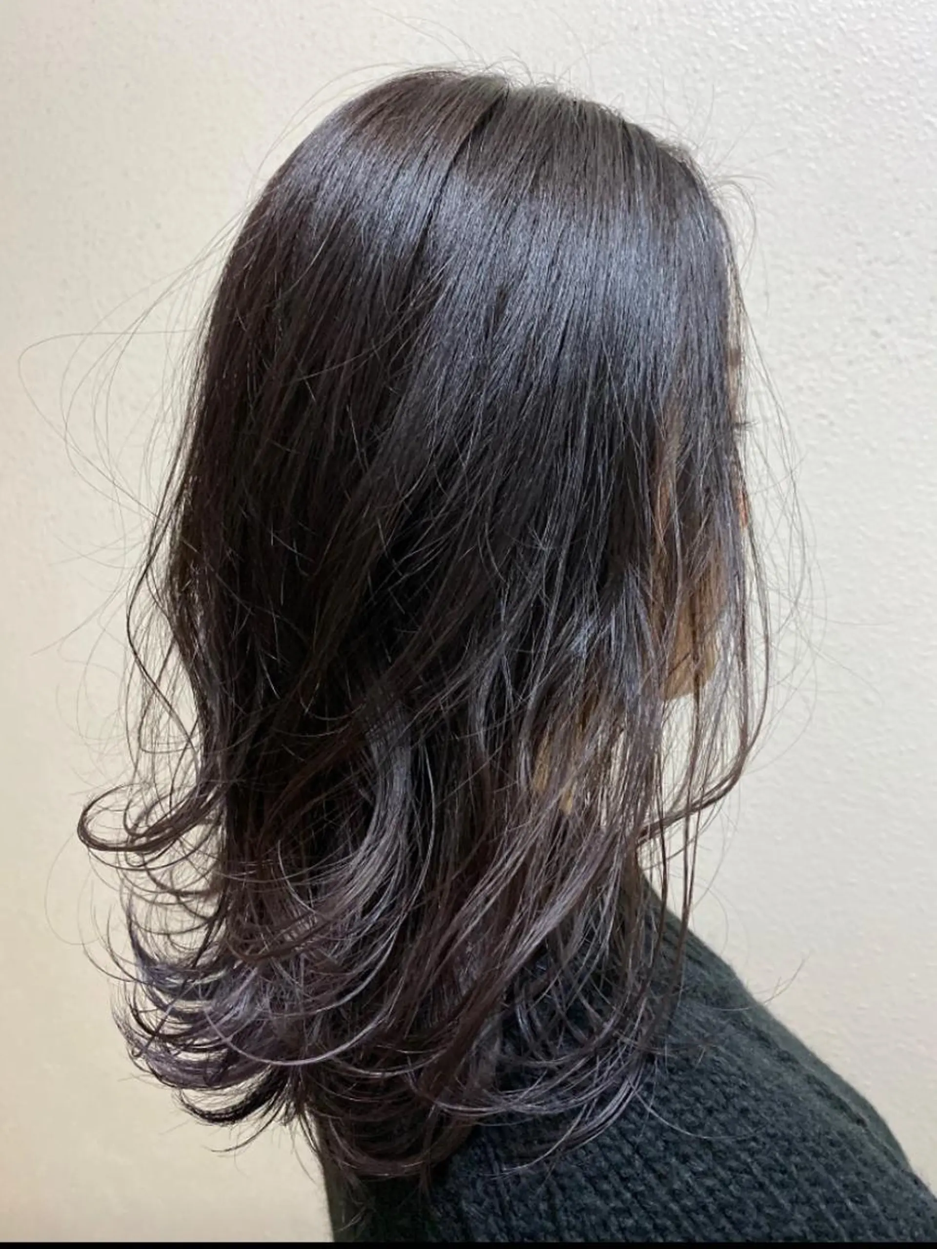 ミディアム カラー グレージュ ラベンダーカラー ラベンダーグレージュ ラベンダーグレー ヘアカラー トリートメント 半個室女性salon 🩰Natsumiのヘアスタイル