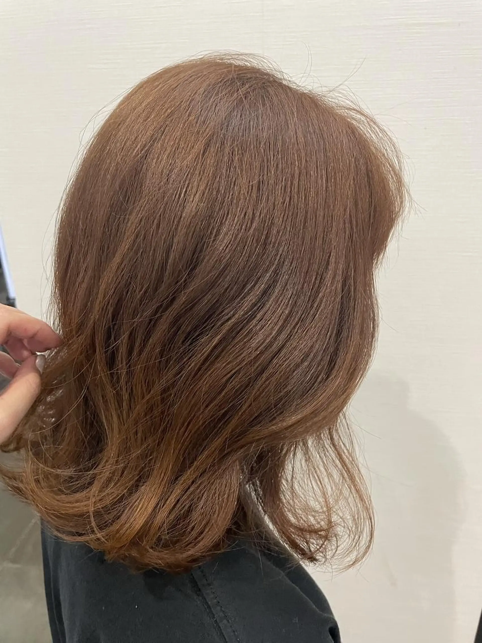 ロング 佐藤彩野/艶カラー /透明感カラーのヘアスタイル