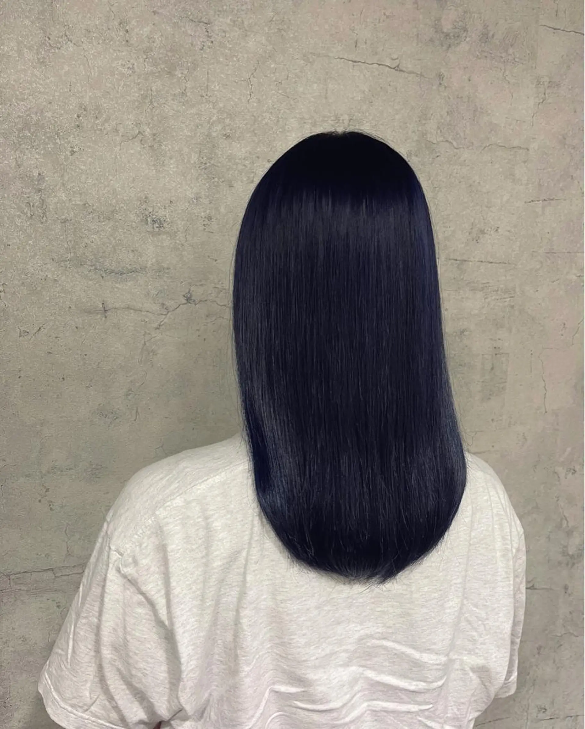 ロング カラー ブリーチ ブルーカラー ヘアカラー 唐澤 千尋のヘアスタイル