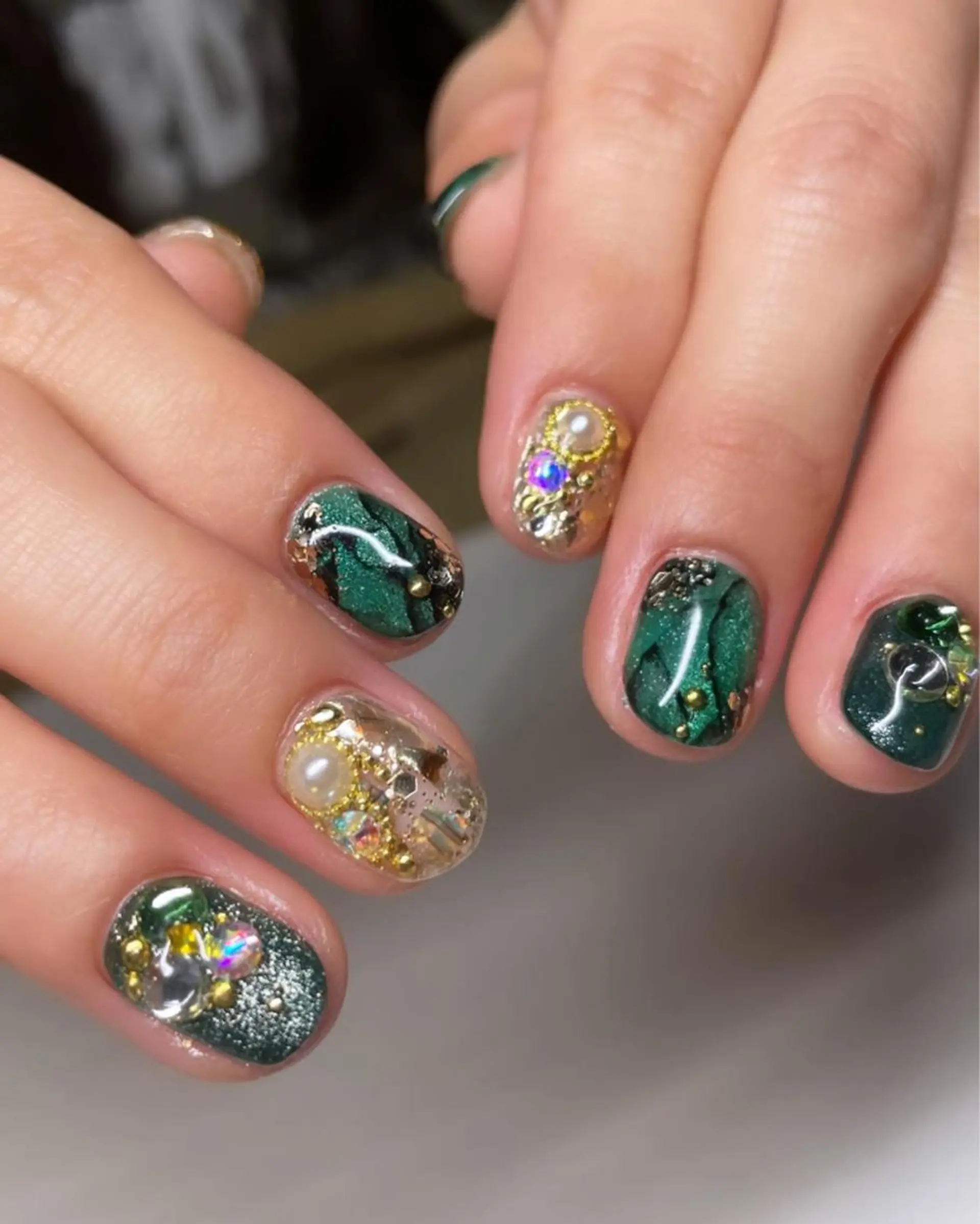 ネイル sis nail 梅田　あい子のネイルデザイン