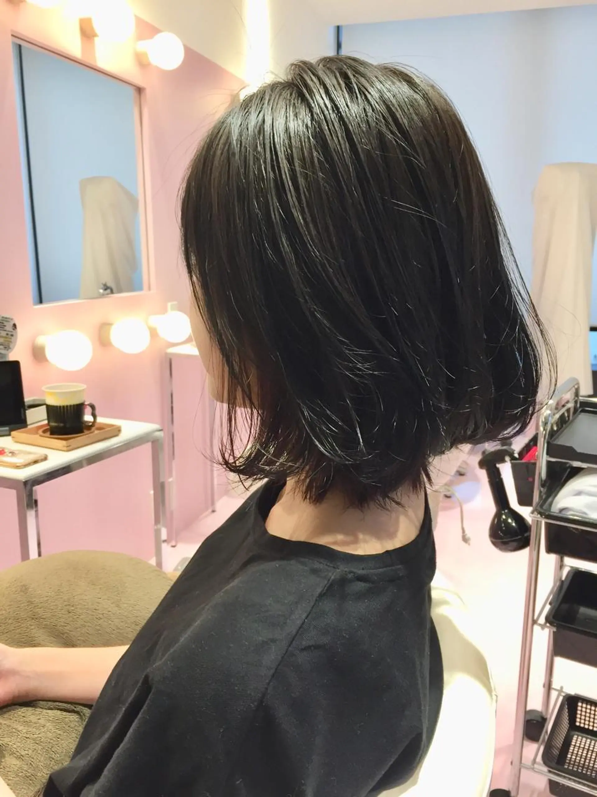 ショート ヘアカラー トリートメント 所渉/韓国レイヤー /ウルフカットのヘアスタイル