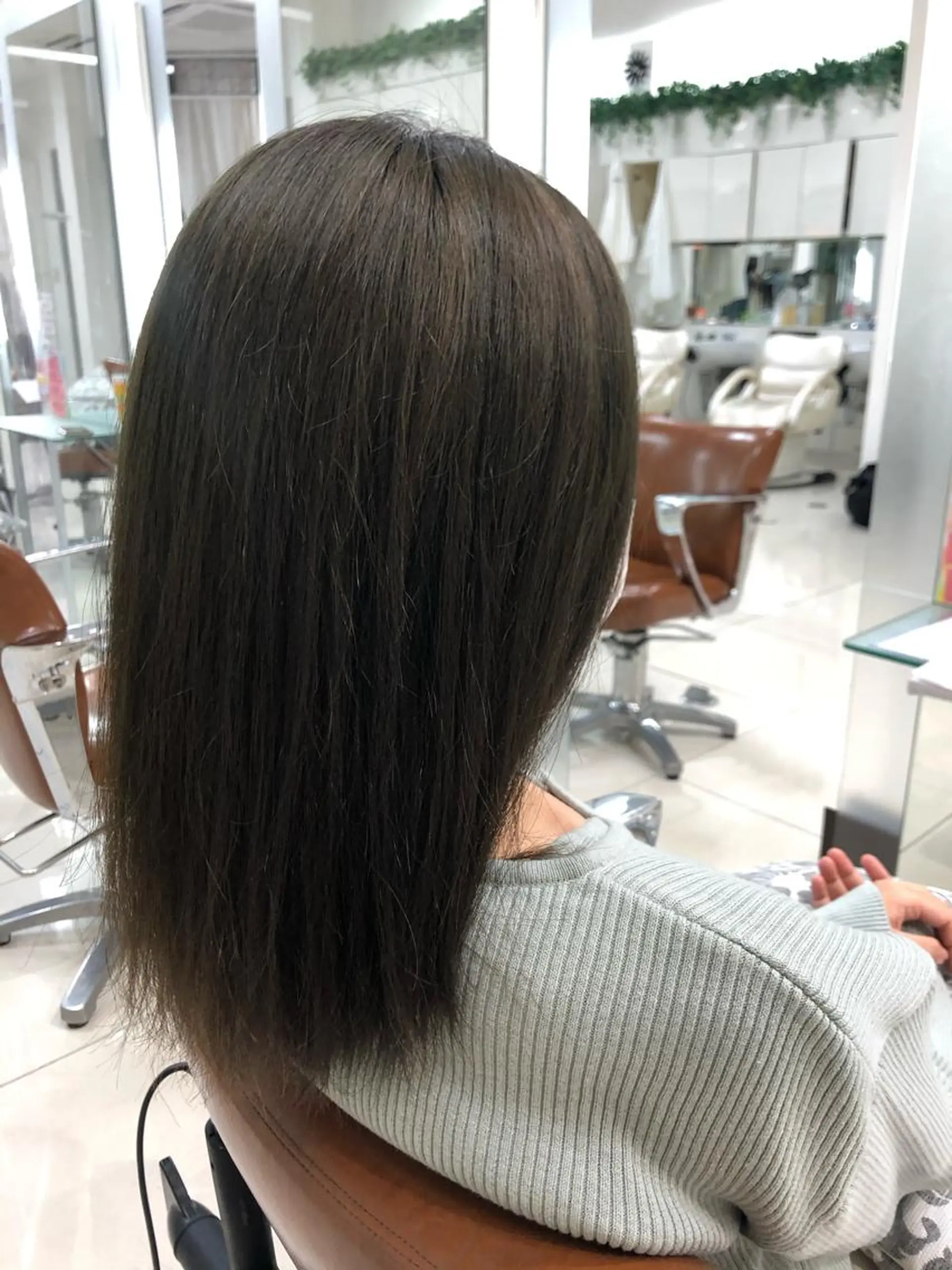 カラー 下四日市 翠のヘアスタイル