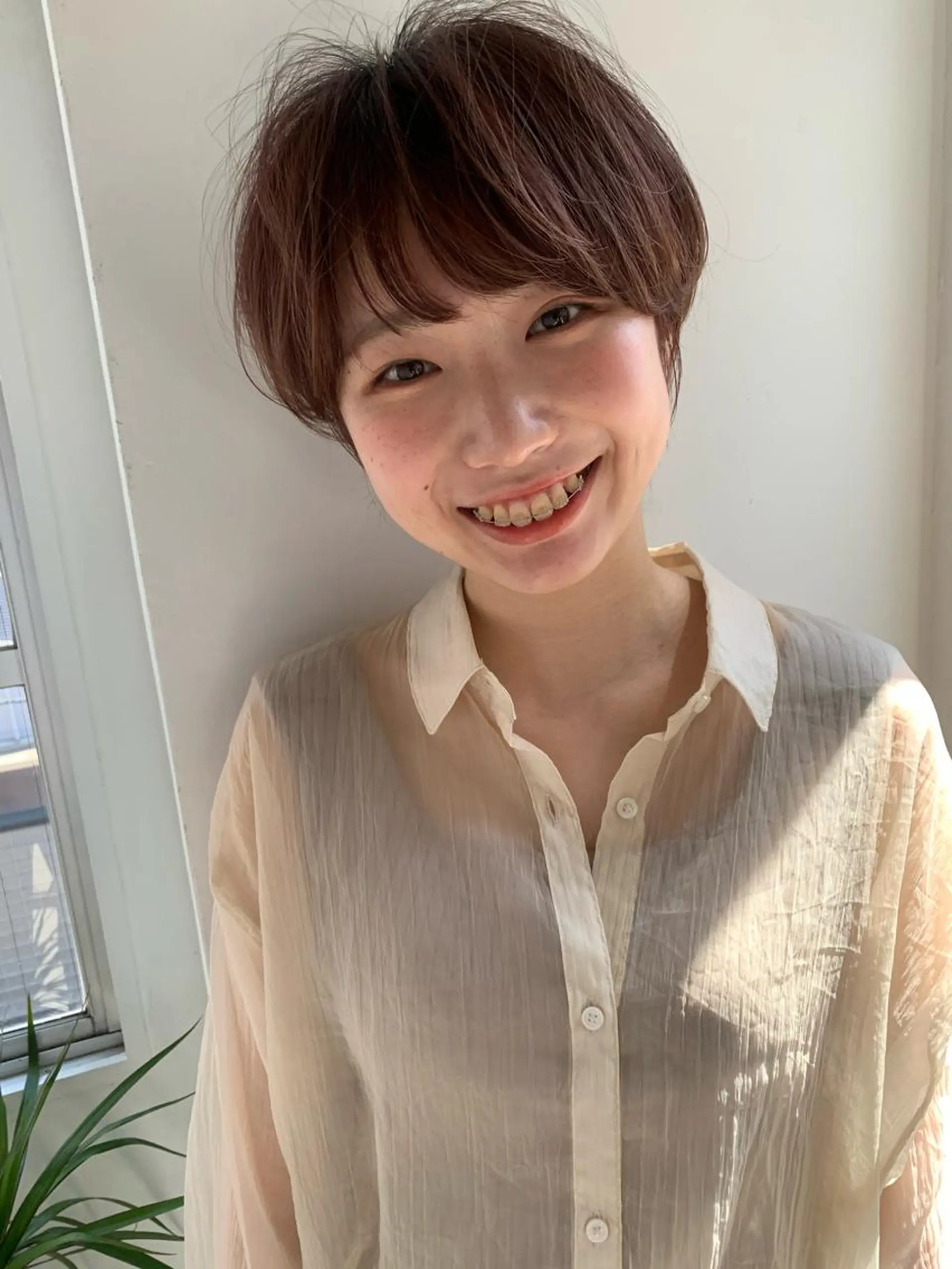 ショート カット トリートメント 大人可愛いレイヤー 大田のヘアスタイル