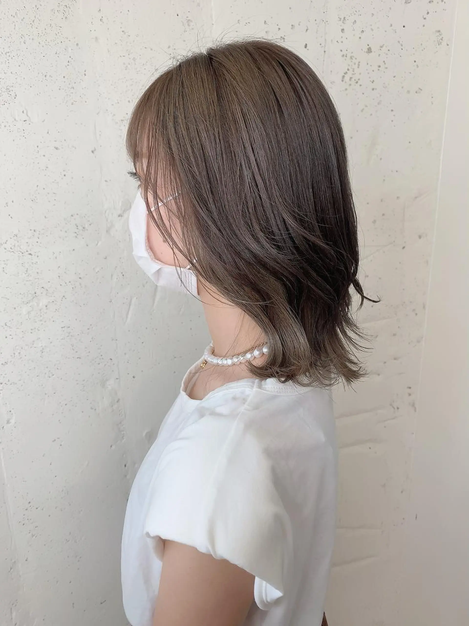 ミディアム カラー カット ヘアカラー トリートメント 透明感ハイトーン🦄 キラ🌈のヘアスタイル