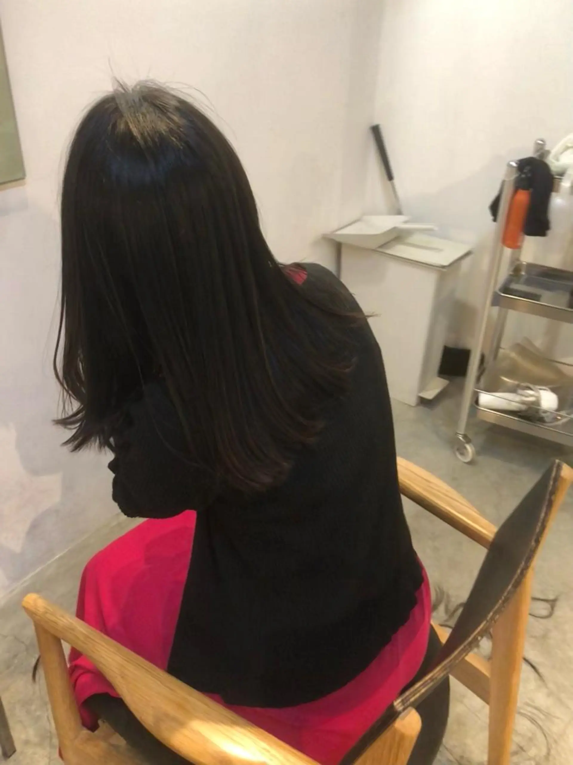 ミディアム 竹内 絢香のヘアスタイル