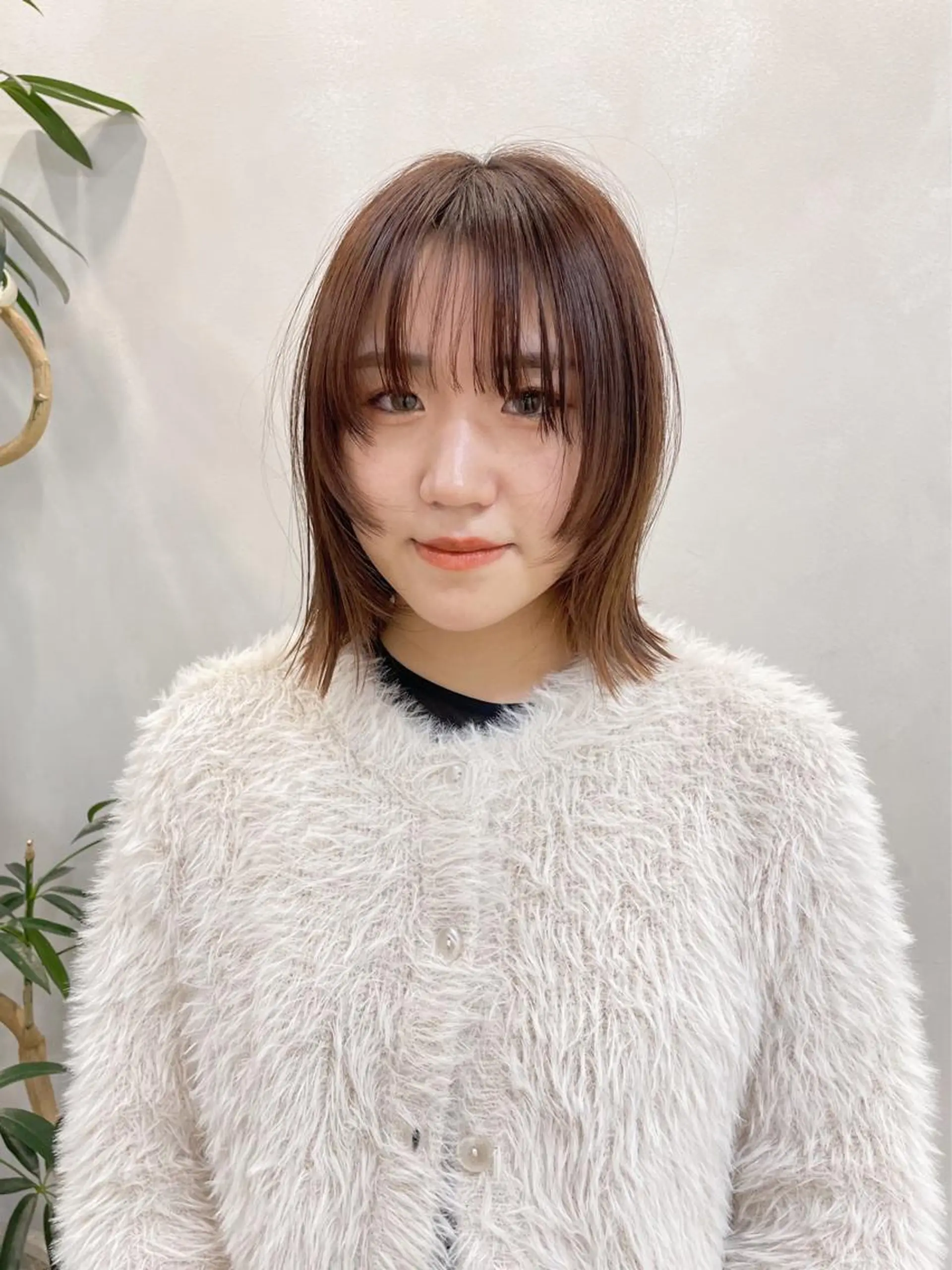 ミディアム カラー 青木 優歩のヘアスタイル