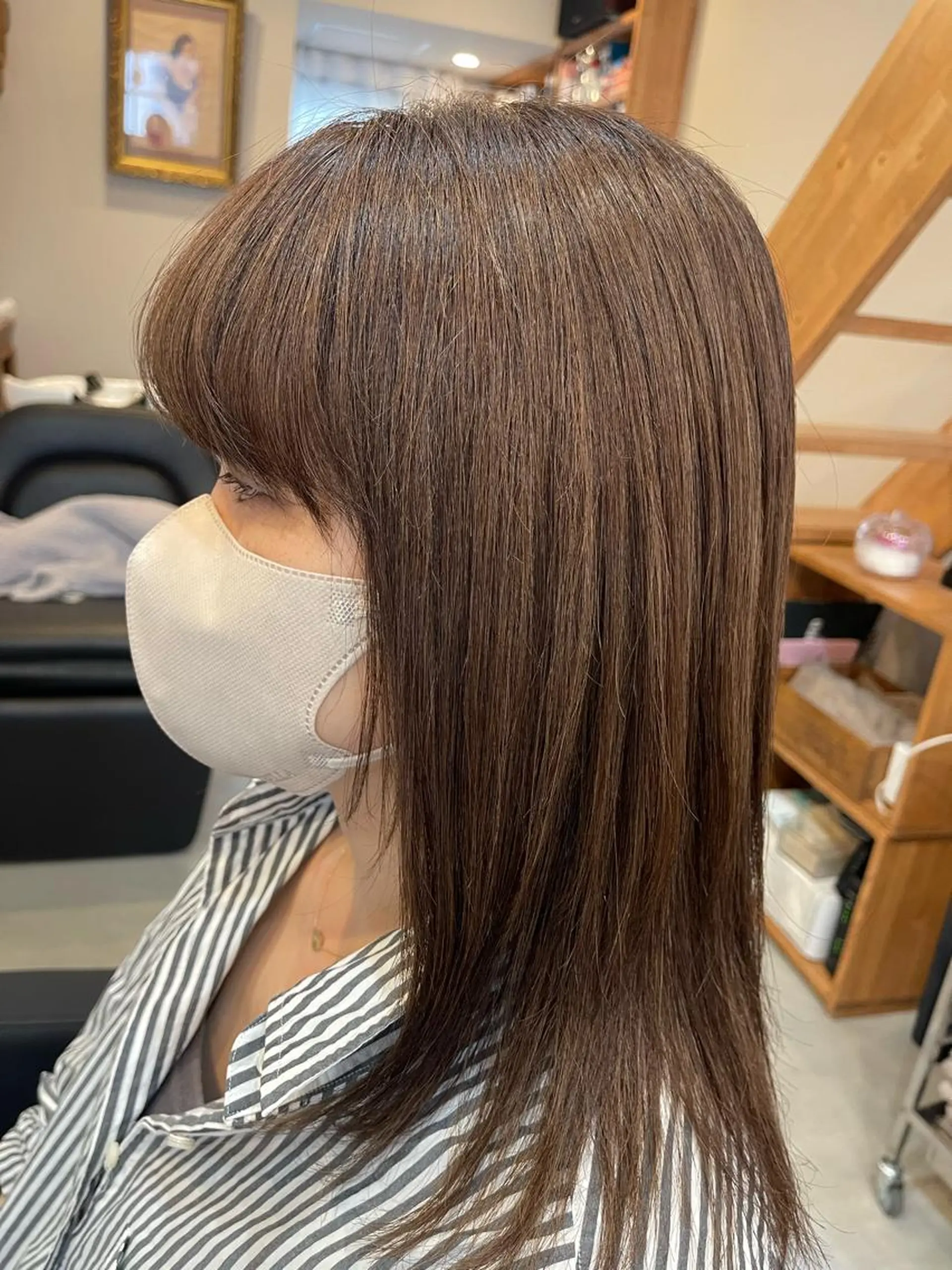 セミロング カラー nowhere ノーウェアのヘアスタイル