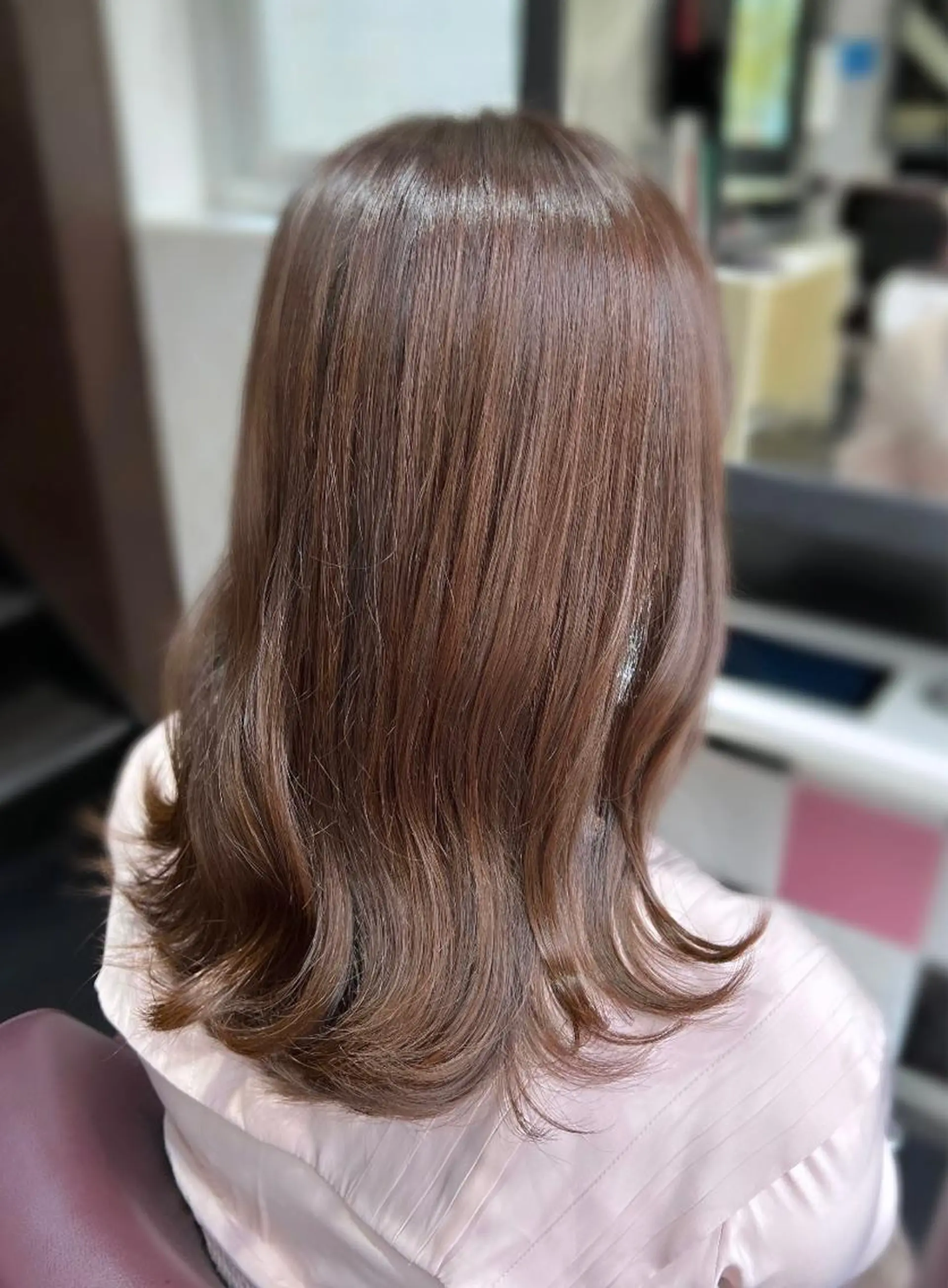 セミロング カラー ベージュカラー ブラウンカラー ショコラグレージュ チョコレートブラウン ココアベージュ カット ヘアカラー トリートメント 韓国ヘア ♡tomimaのヘアスタイル