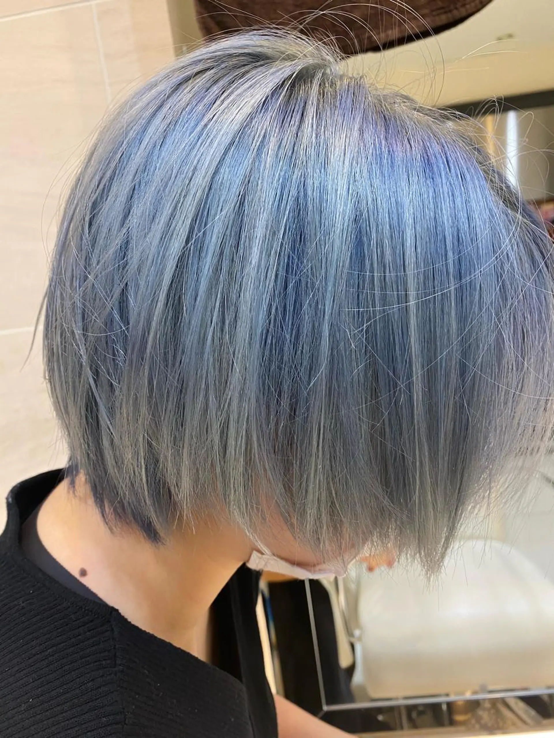 ショート カラー ヘアカラー ヒラカホ/ ブリーチ/似合わせのヘアスタイル