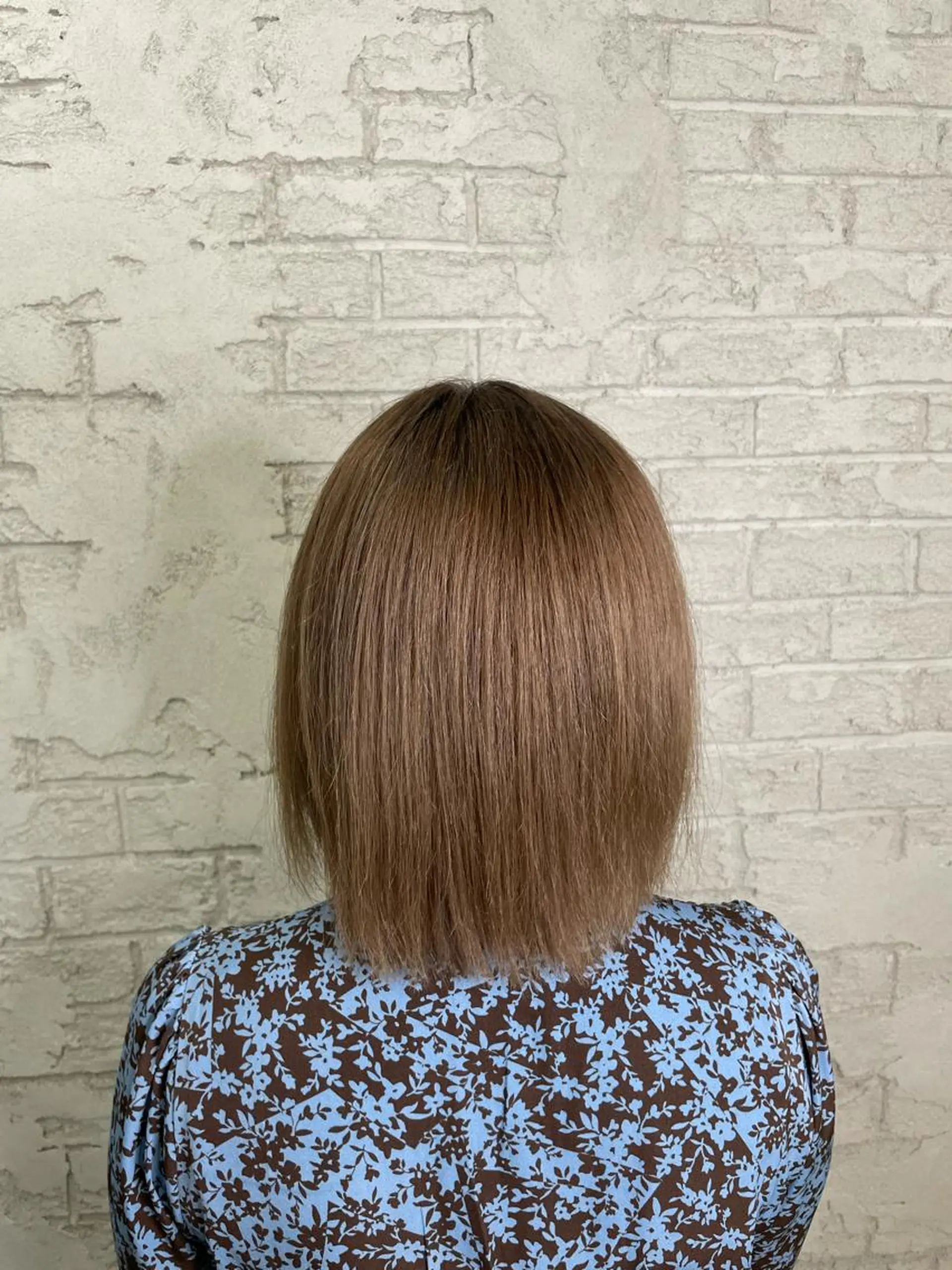 ミディアム カラー ベージュカラー ダブルカラー イルミナカラー ミルクティーベージュ ブリーチ特化 ハイトーンRYOYAのヘアスタイル