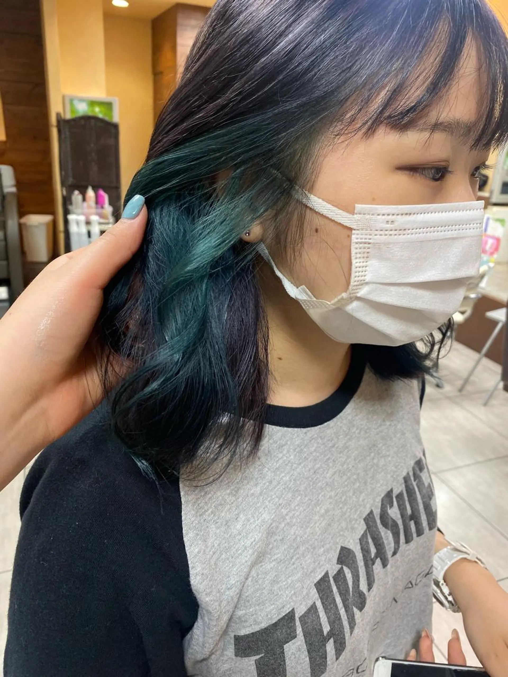 ミディアム カラー ヘアアレンジ ヘアカラー 川上 麻梨阿のヘアスタイル