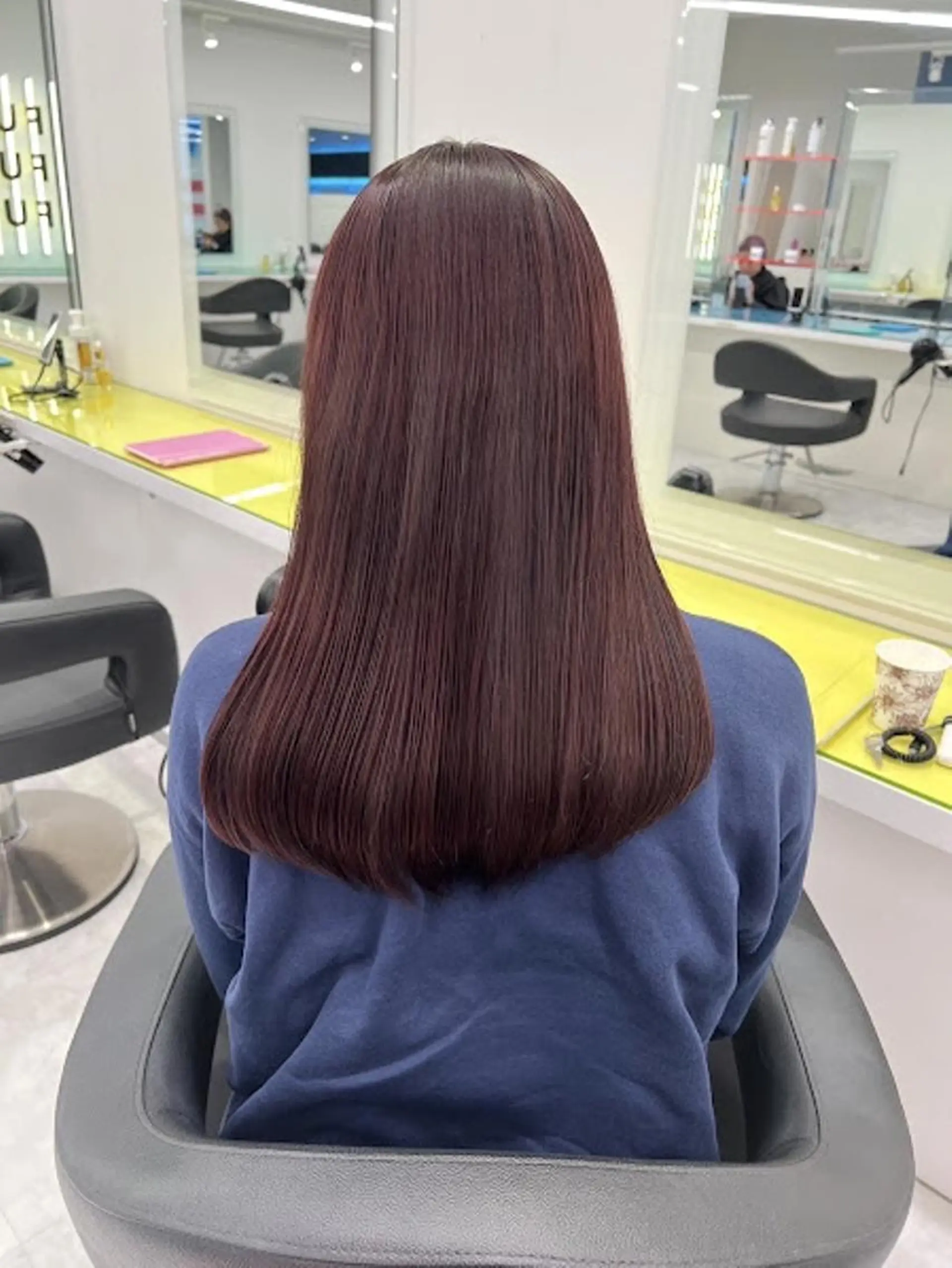 カラー 🪞SHE池袋 Official🪞のヘアスタイル