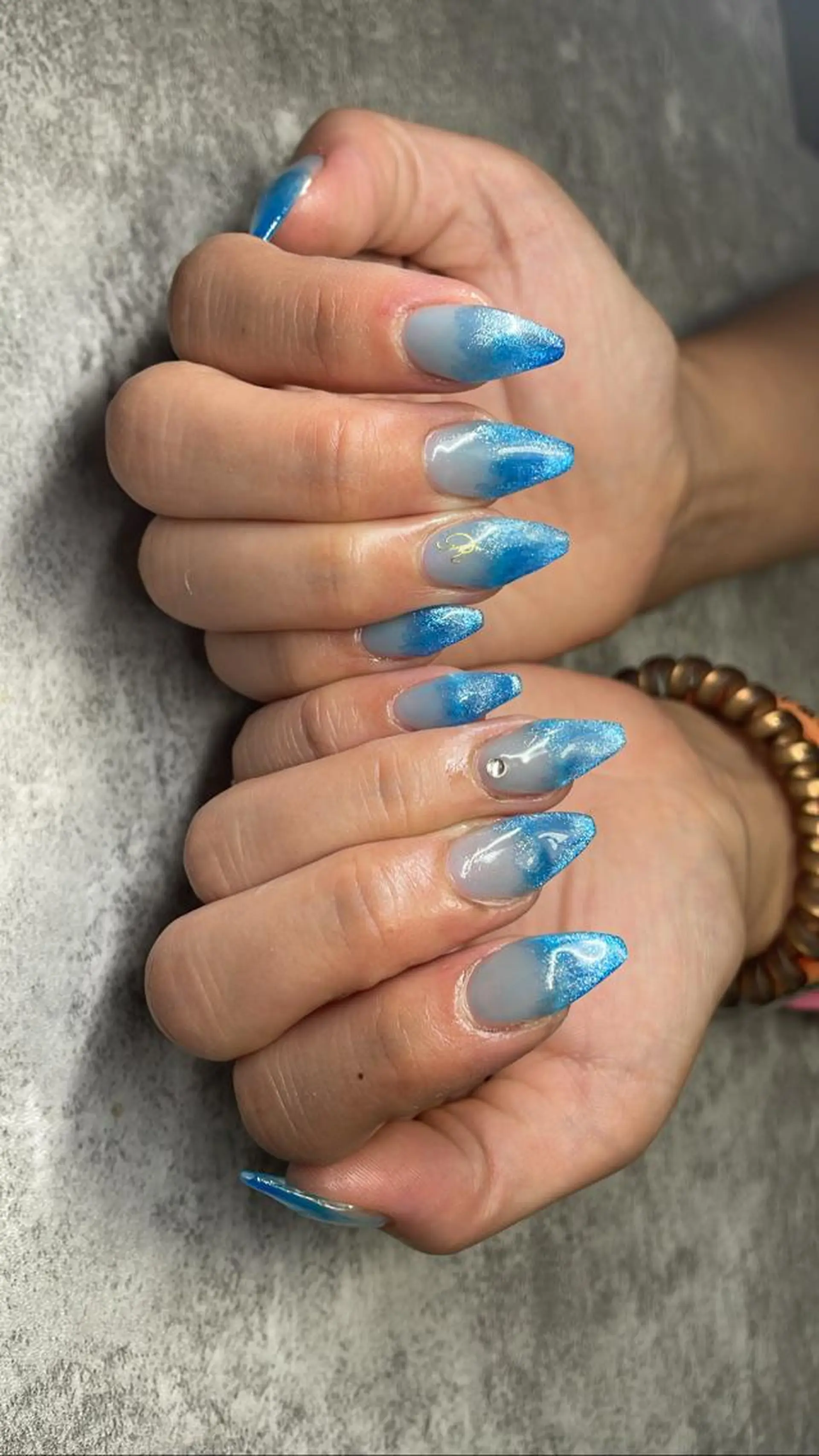 ネイル ハンドネイル shark_nail Aのネイルデザイン