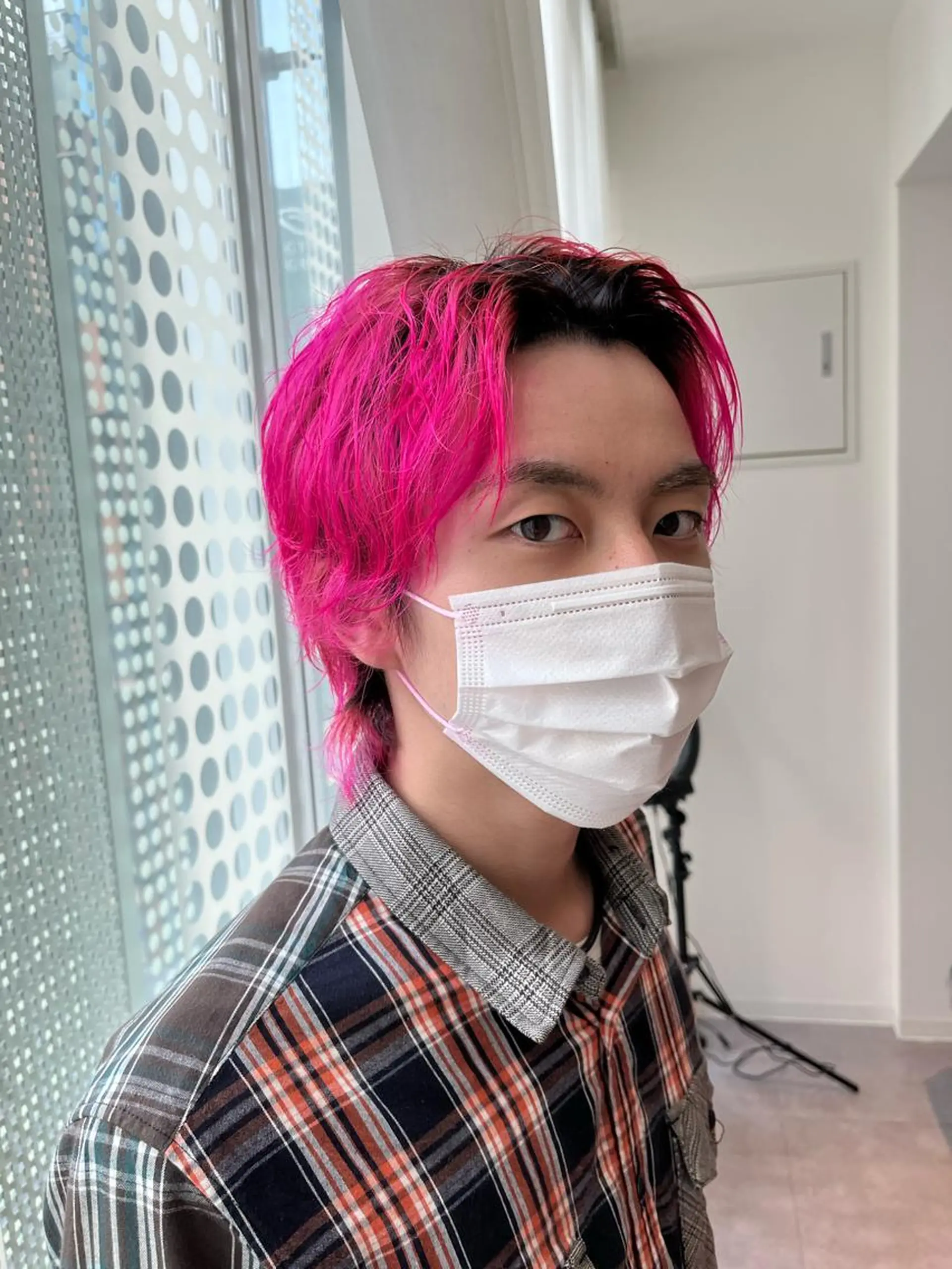 ショート カラー メンズ ピンクカラー 豊中/メンズ特化 岡田 龍之介のヘアスタイル