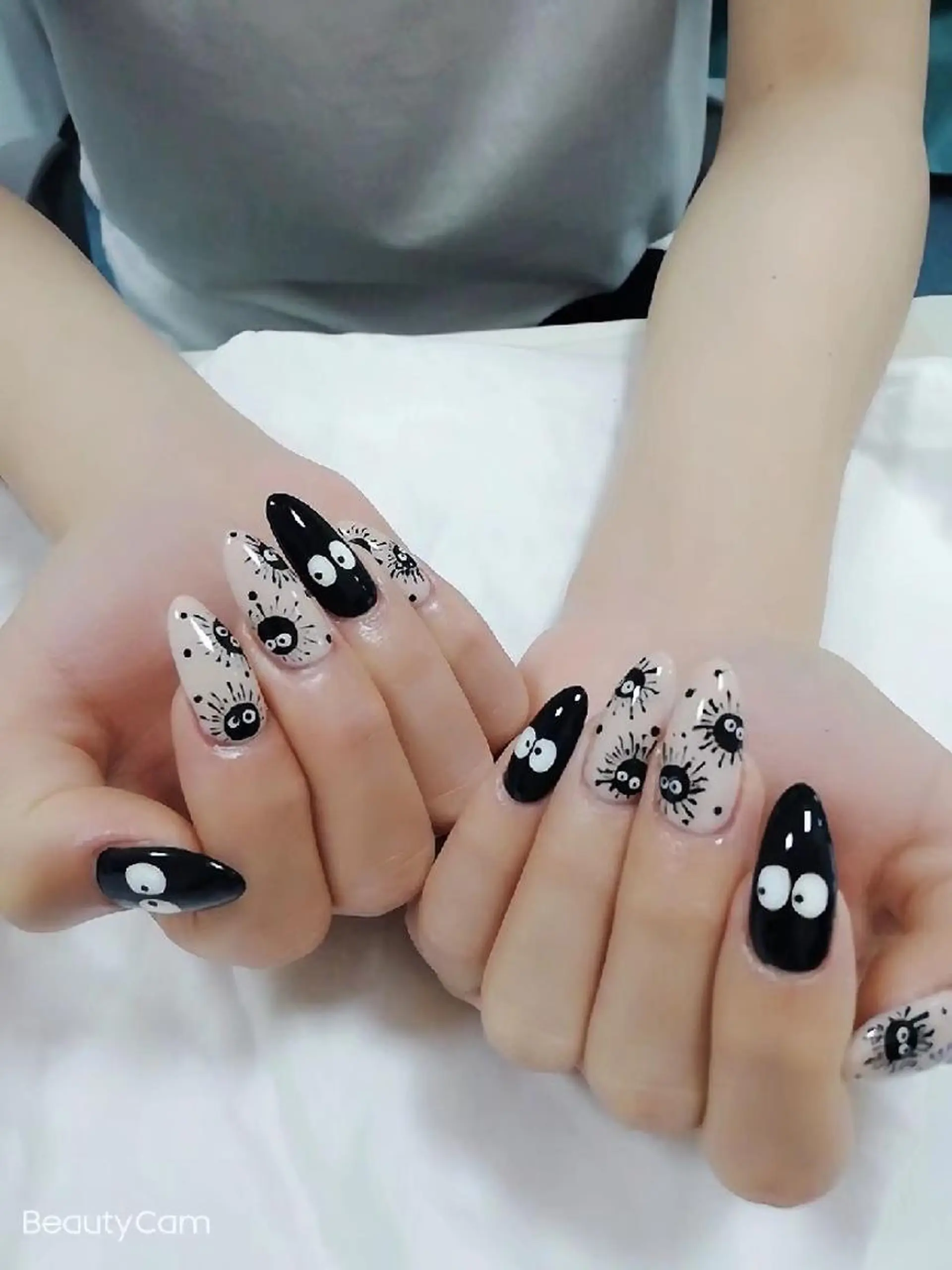 ネイル ハンドネイル 横浜市中区曙町 E·U·Bネイルのネイルデザイン