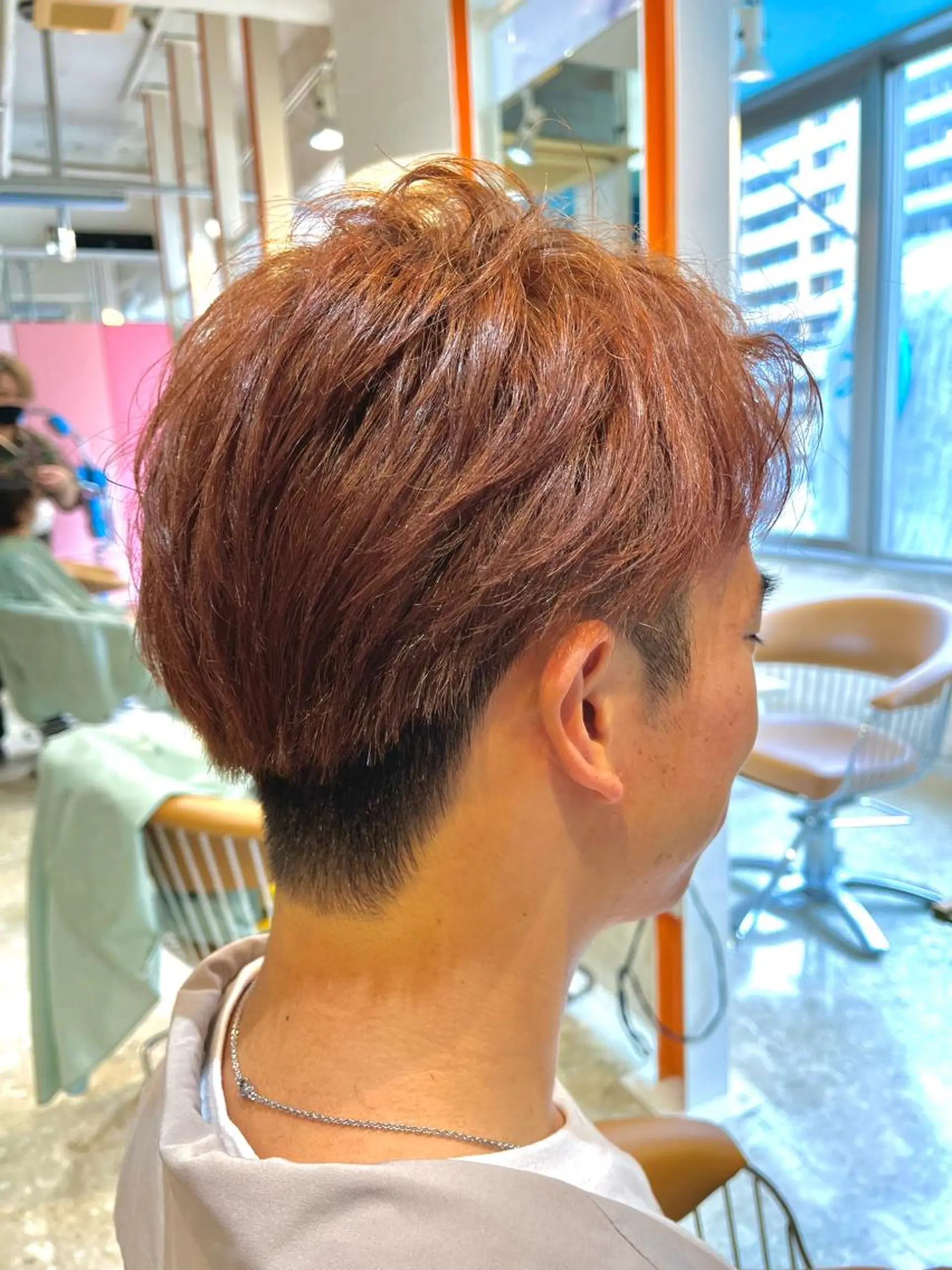 ショート カラー カット ヘアカラー トリートメント うしだ かおるのヘアスタイル