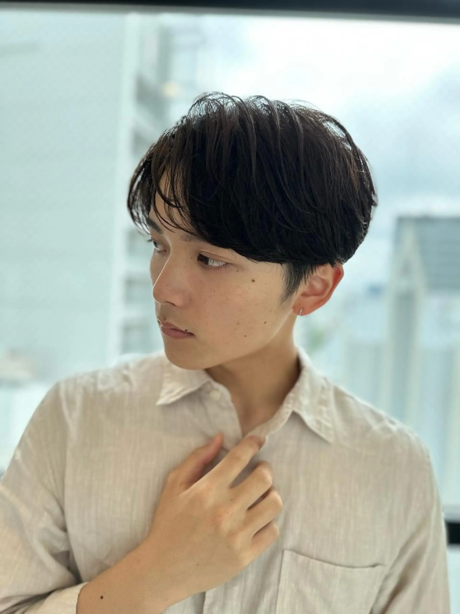 メンズ センターパート コンマヘア 10月限定モニター 髪質改善美髪矯正のヘアスタイル