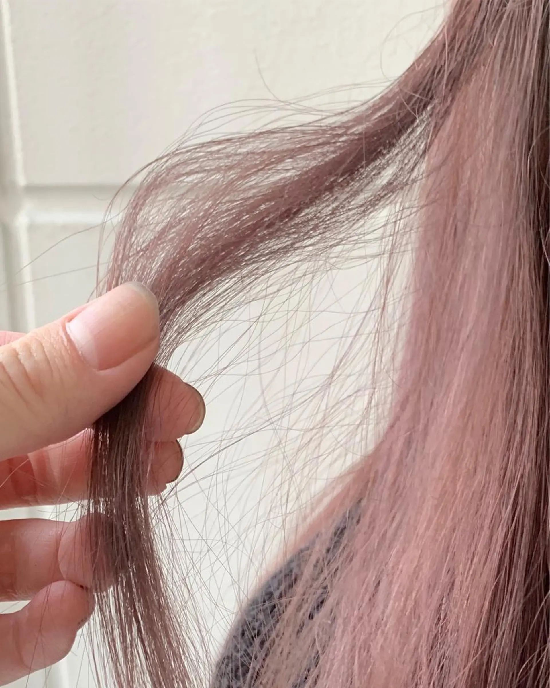 セミロング カラー ヘアアレンジ ヘアカラー トリートメント 縮毛矯正 髪質改善寺坂雄飛💐のヘアスタイル